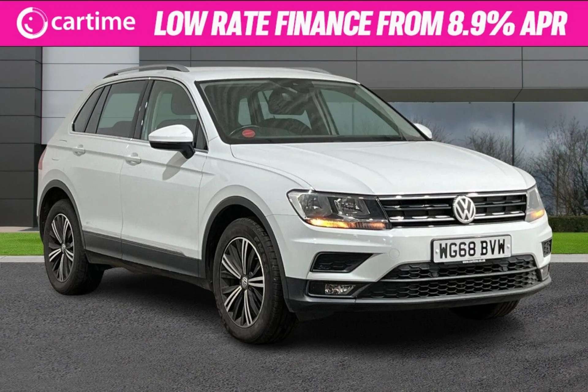 A 2018 VOLKSWAGEN TIGUAN 2.0 SE NAVIGATION TDI DSG 5d 148 BHP 8in Satellite Navigation System, Front / Rear Parking Sensors, Apple CarPlay / Android Auto, Adaptive Cruise Cont A 2018 VOLKSWAGEN TIGUAN 2.0 SE NAVIGATION TDI DSG 5d 148 BHP 8in Satellite Navigation System, Front / Rear Parking Sensors, Apple CarPlay / Android Auto, Adaptive Cruise Cont