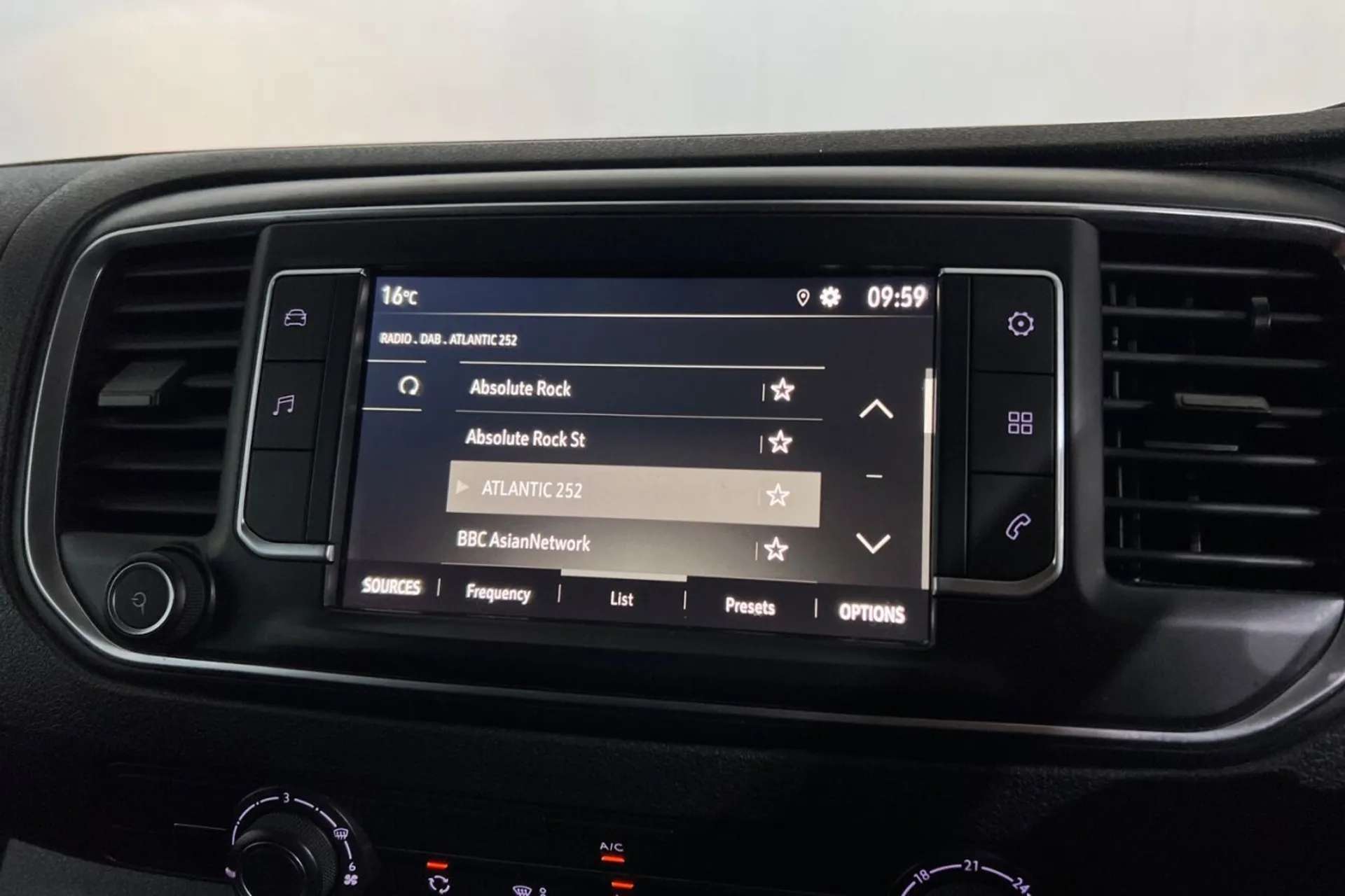 2021 VAUXHALL VIVARO 2021 VAUXHALL VIVARO