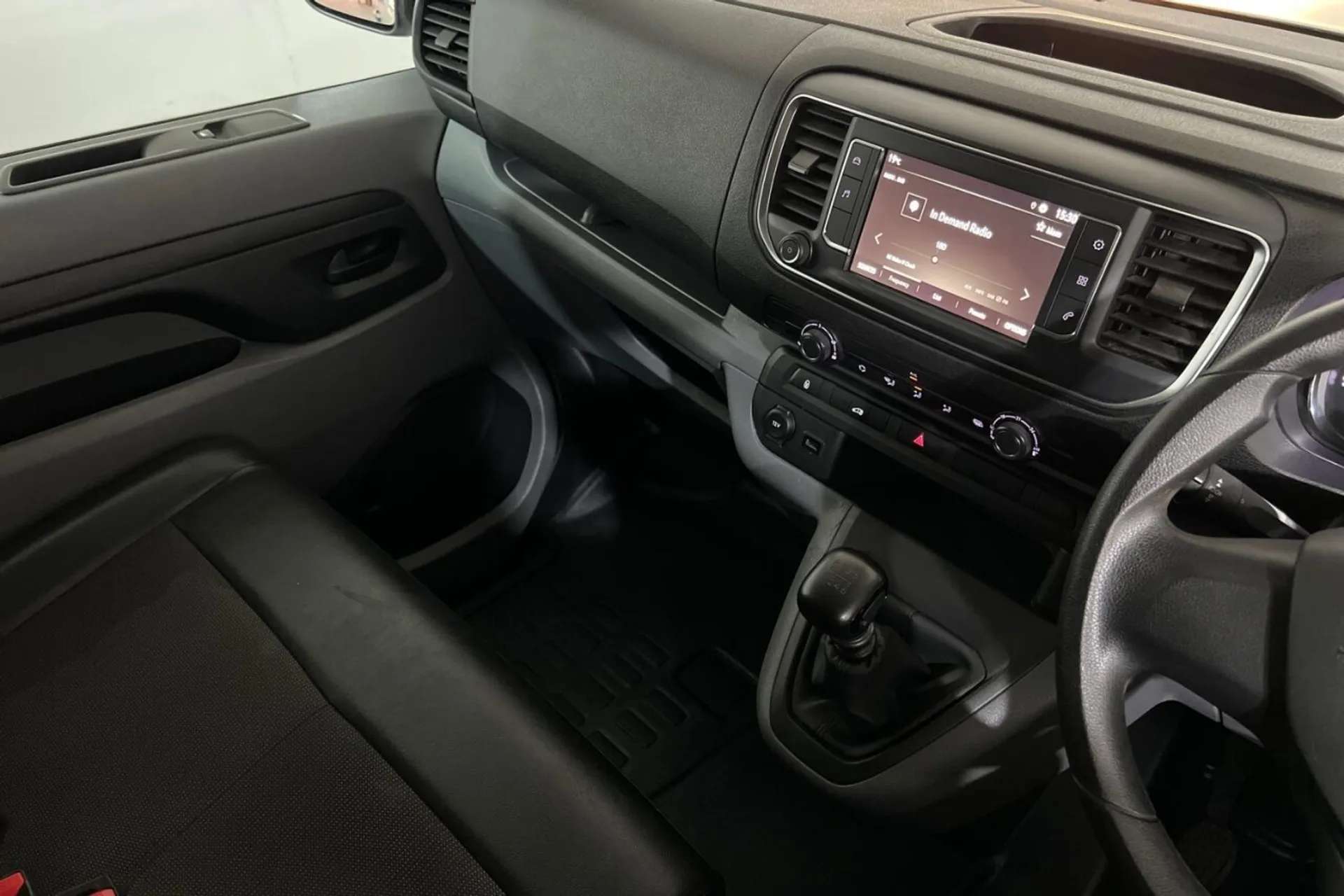 2021 VAUXHALL VIVARO 2021 VAUXHALL VIVARO