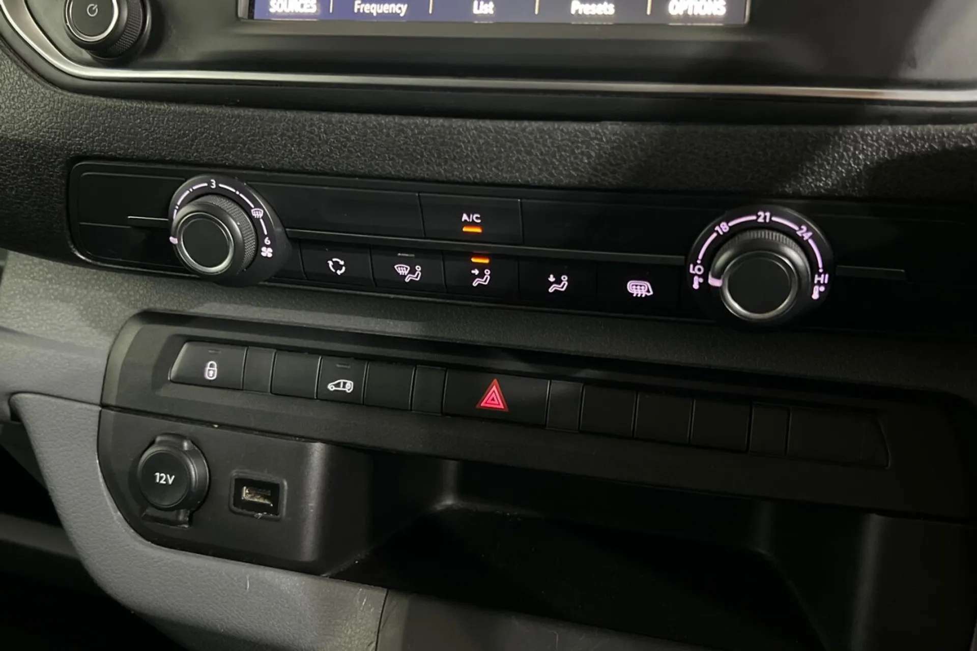 2021 VAUXHALL VIVARO 2021 VAUXHALL VIVARO