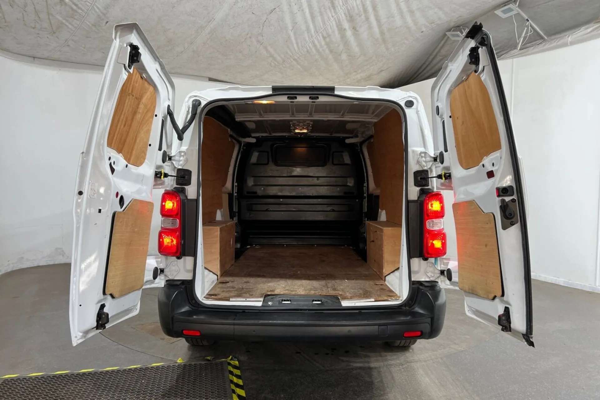 2021 VAUXHALL VIVARO 2021 VAUXHALL VIVARO