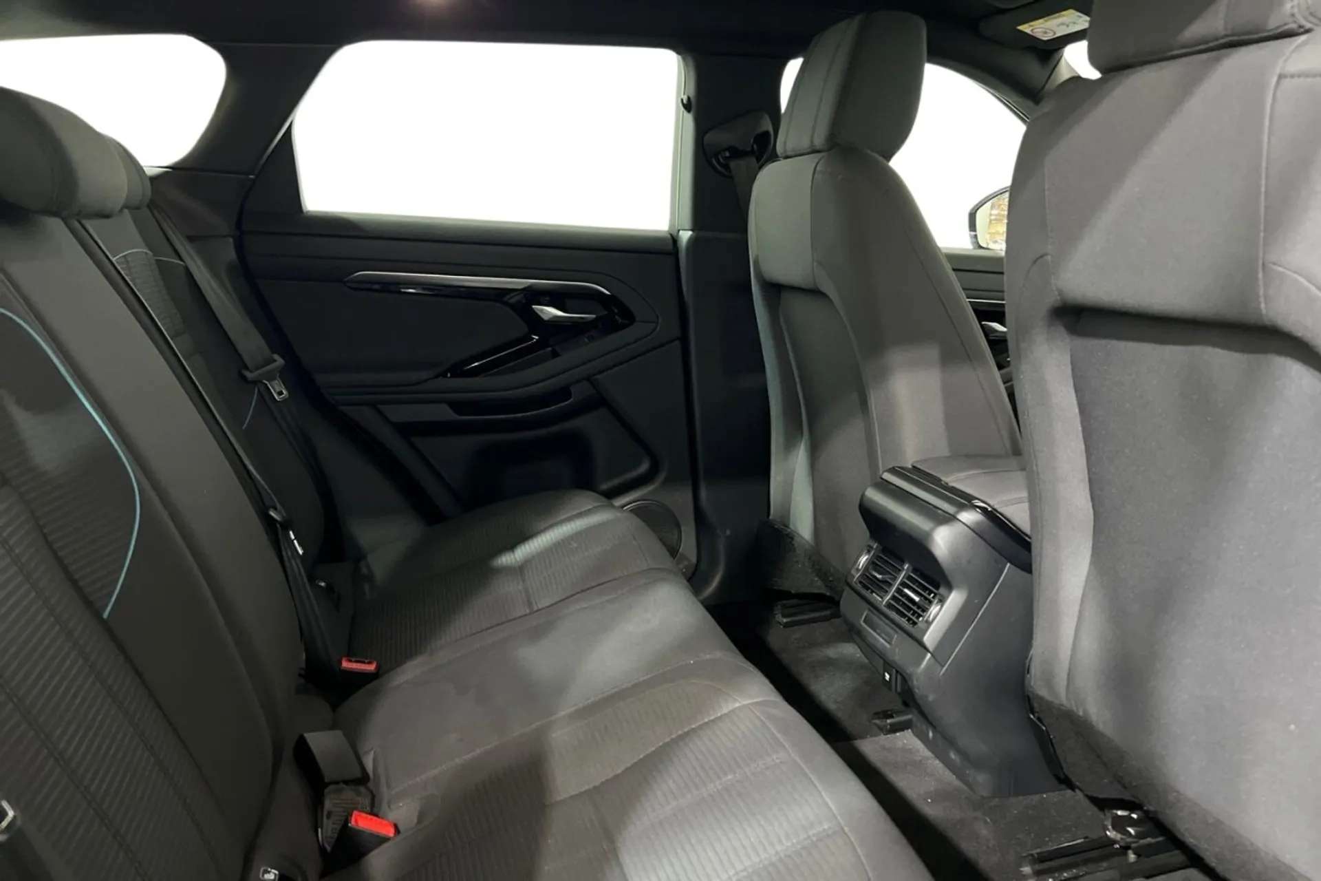 2019 LAND ROVER RANGE ROVER EVOQUE 2019 LAND ROVER RANGE ROVER EVOQUE