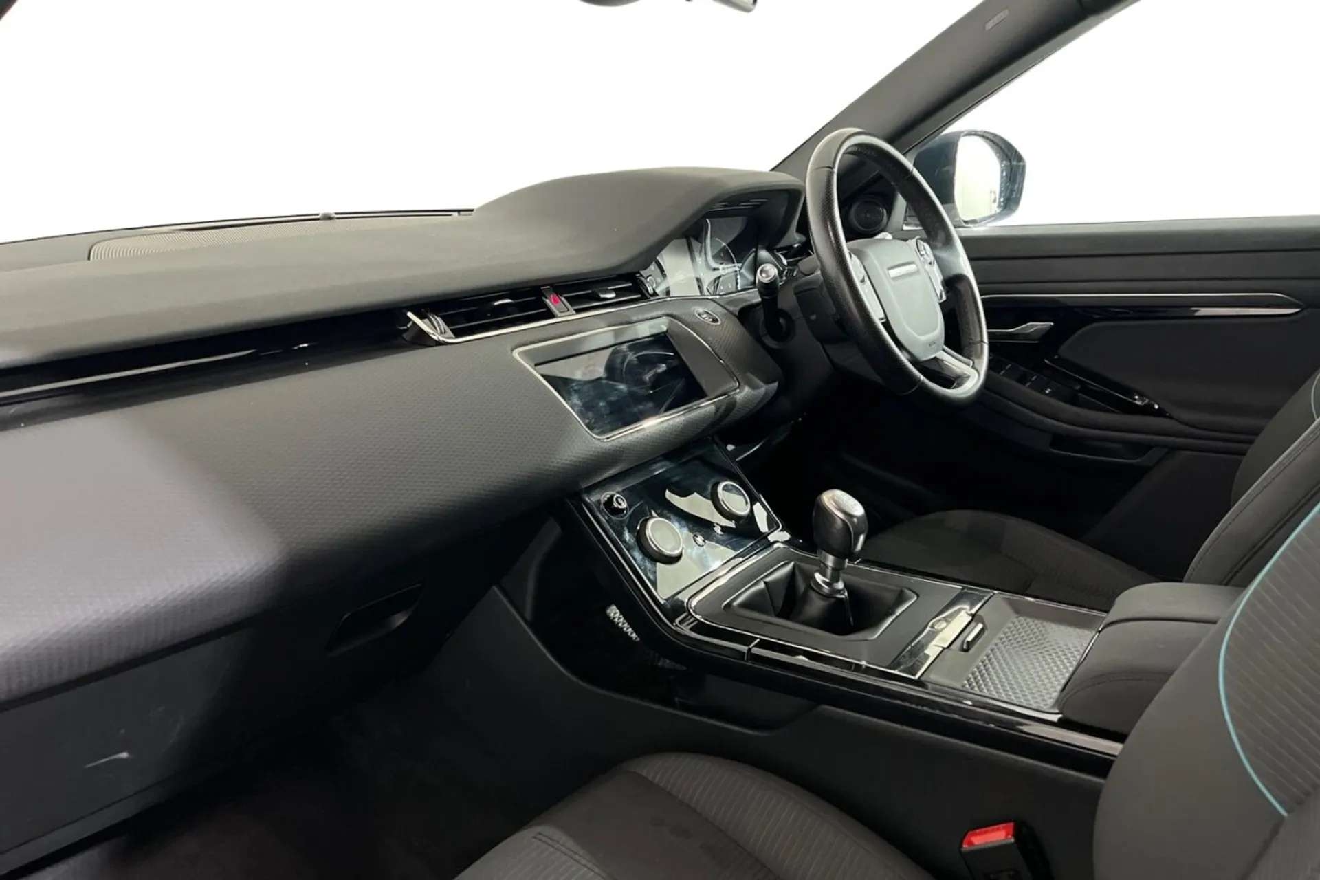 2019 LAND ROVER RANGE ROVER EVOQUE 2019 LAND ROVER RANGE ROVER EVOQUE