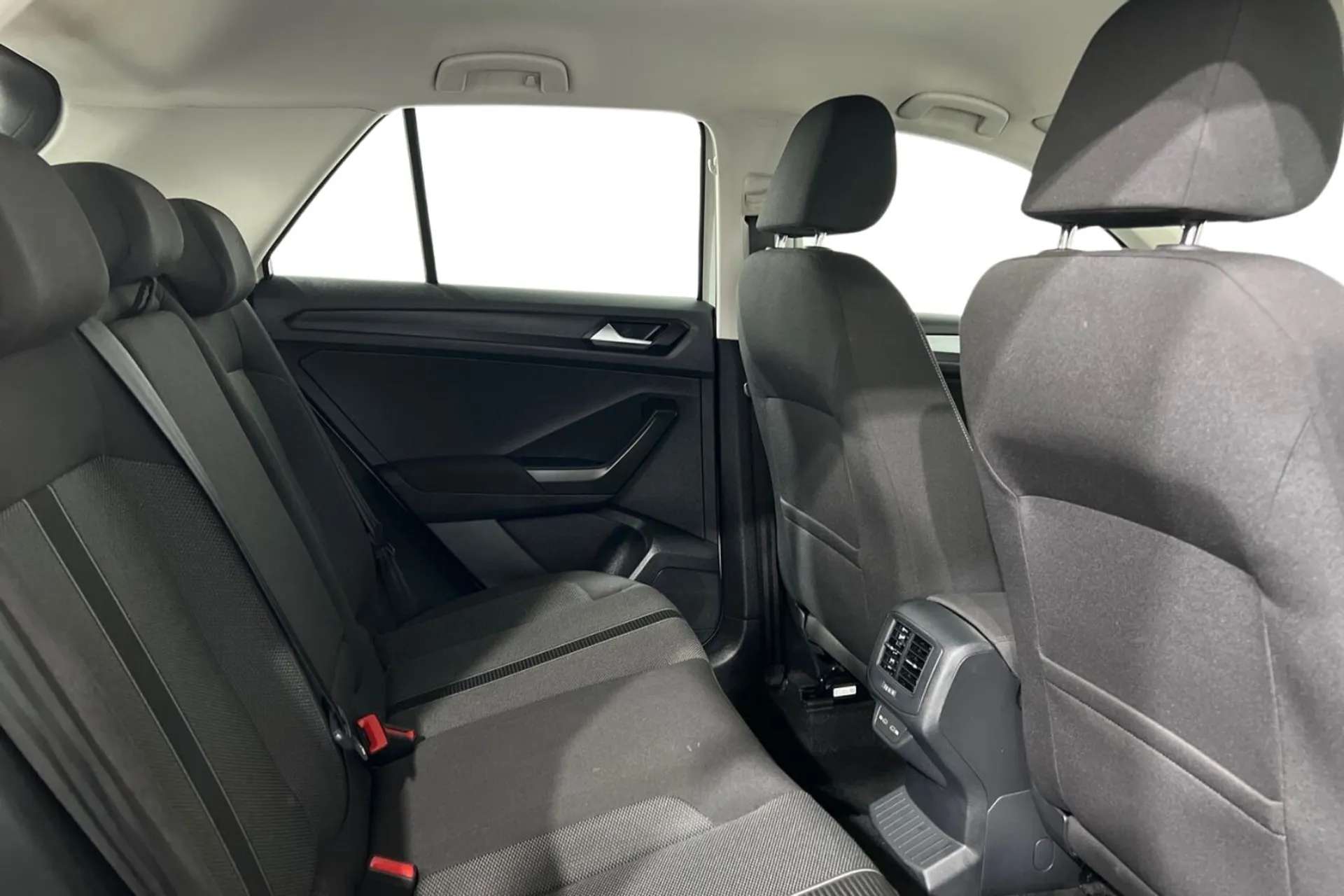 2023 VOLKSWAGEN T-ROC 2023 VOLKSWAGEN T-ROC