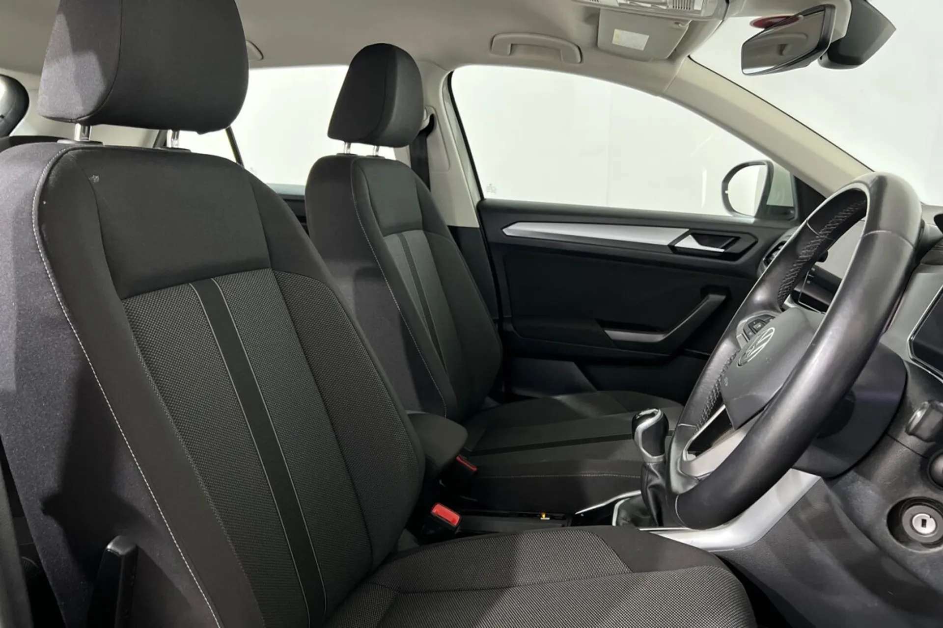 2023 VOLKSWAGEN T-ROC 2023 VOLKSWAGEN T-ROC