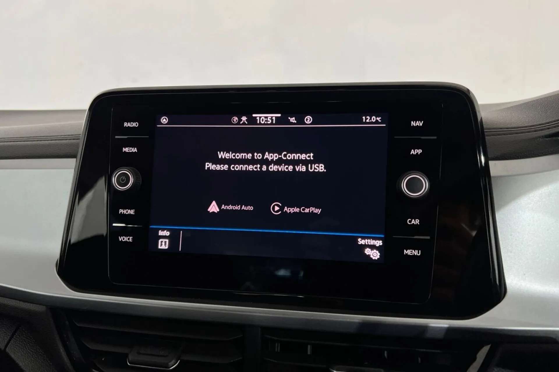 2023 VOLKSWAGEN T-ROC 2023 VOLKSWAGEN T-ROC