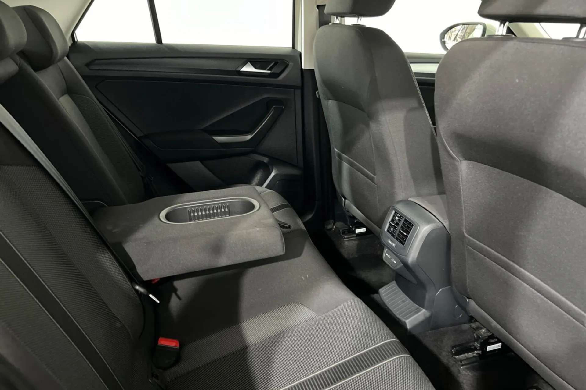 2023 VOLKSWAGEN T-ROC 2023 VOLKSWAGEN T-ROC