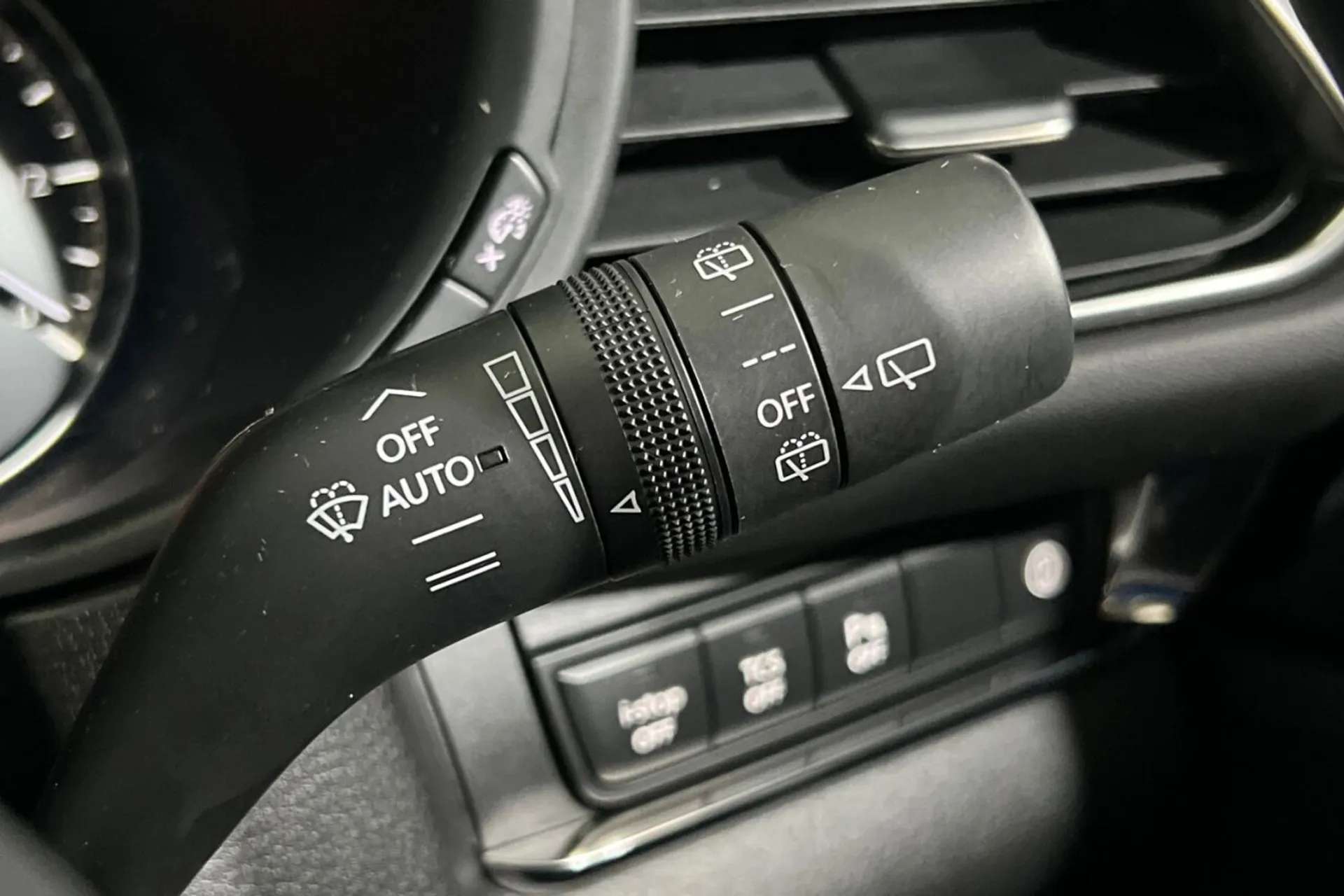 2021 MAZDA CX-30 2021 MAZDA CX-30