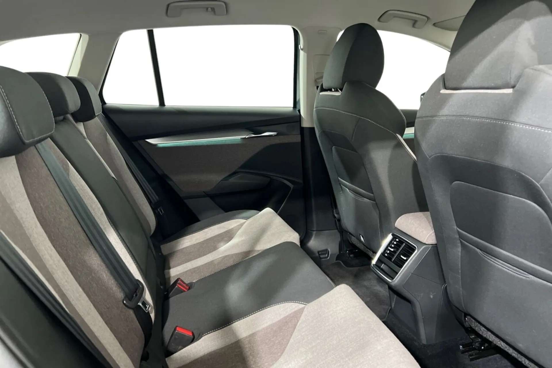 2021 SKODA ENYAQ IV 2021 SKODA ENYAQ IV