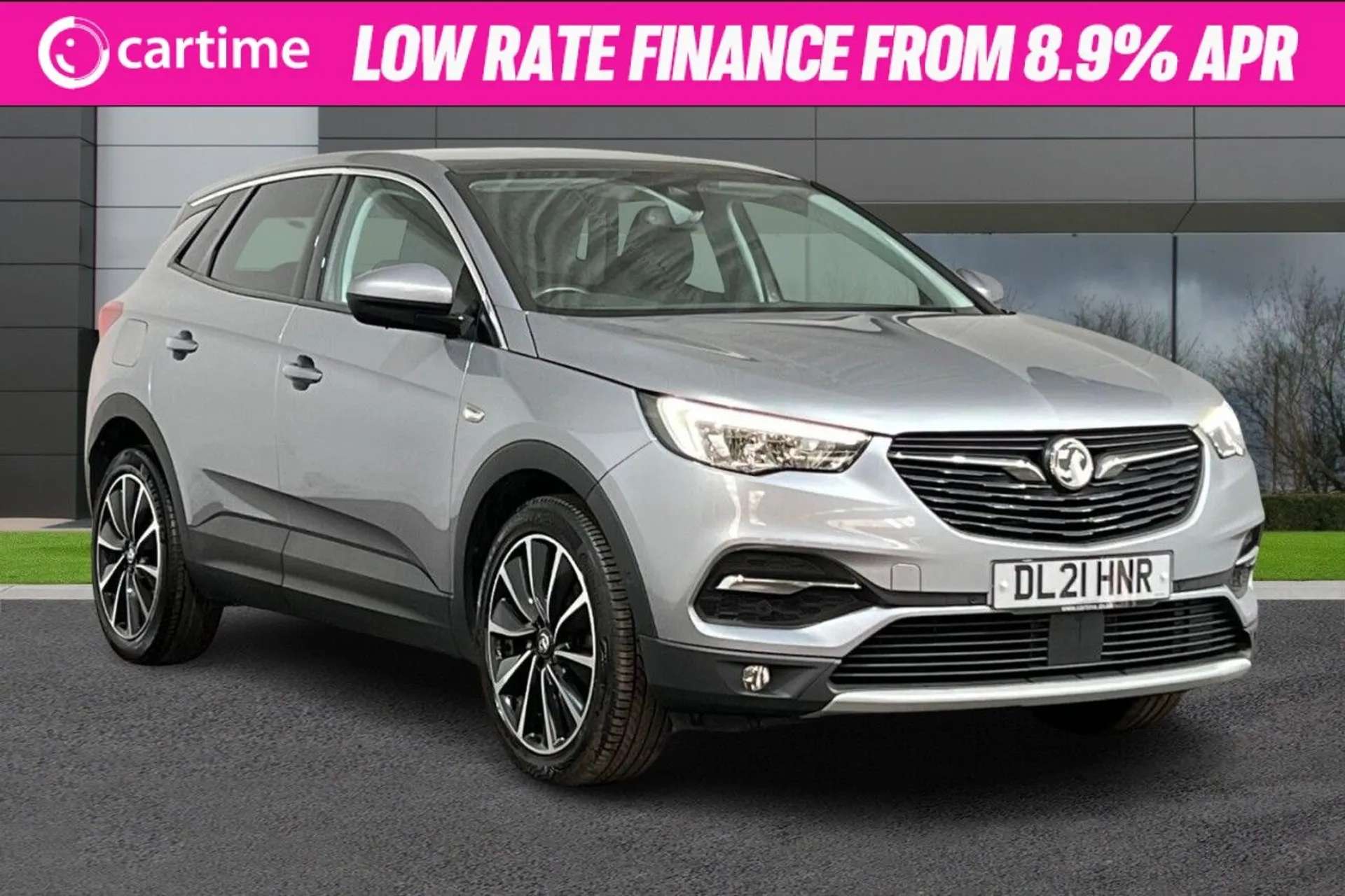 A 2021 VAUXHALL GRANDLAND X 1.2 ELITE NAV 5d 129 BHP Touchscreen, 19in Alloy Wheels, Climate Control, Cruise Control, Six Speakers Quartz Grey/ 19in Alloys A 2021 VAUXHALL GRANDLAND X 1.2 ELITE NAV 5d 129 BHP Touchscreen, 19in Alloy Wheels, Climate Control, Cruise Control, Six Speakers Quartz Grey/ 19in Alloys