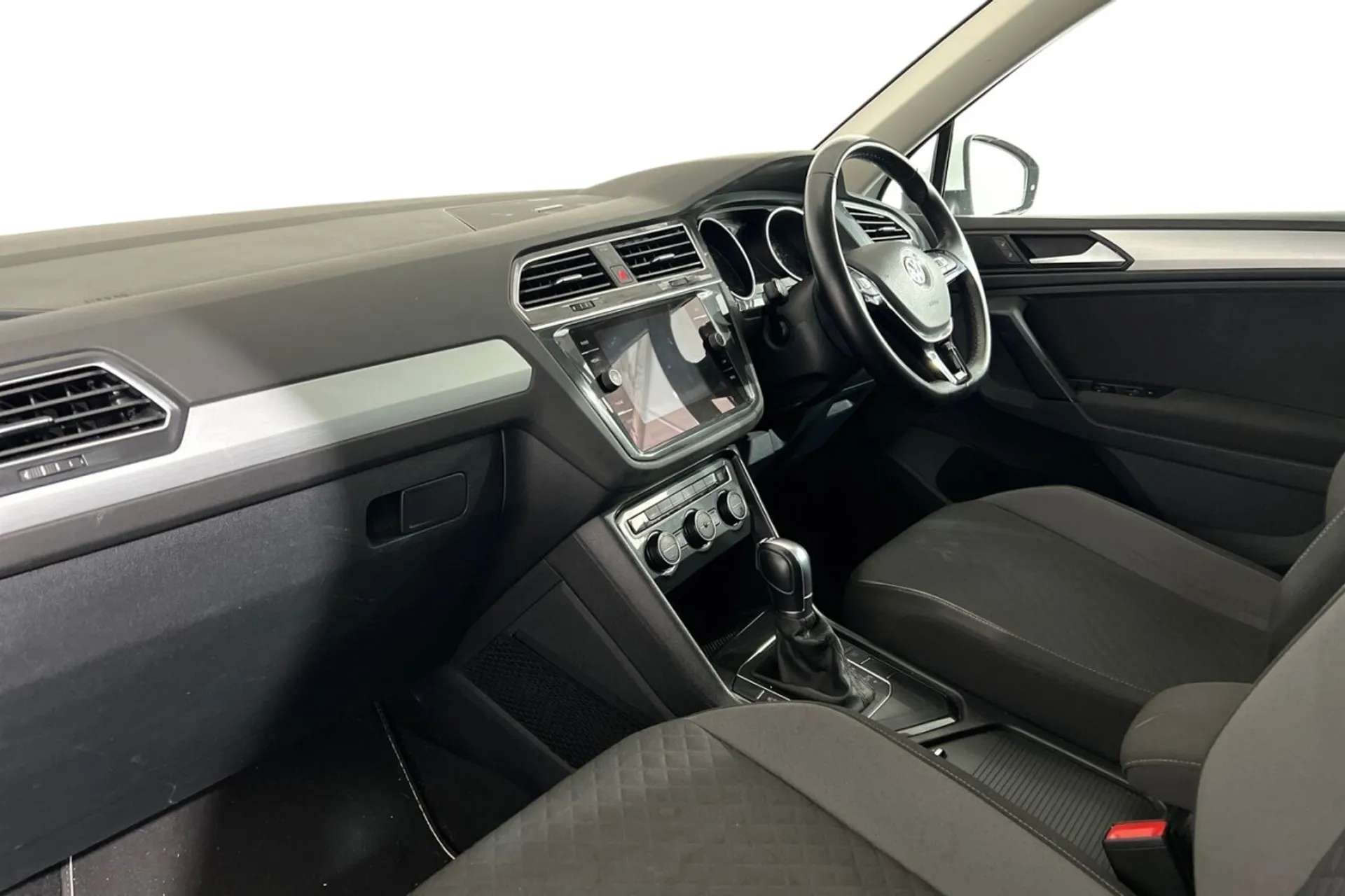 2018 VOLKSWAGEN TIGUAN 2018 VOLKSWAGEN TIGUAN