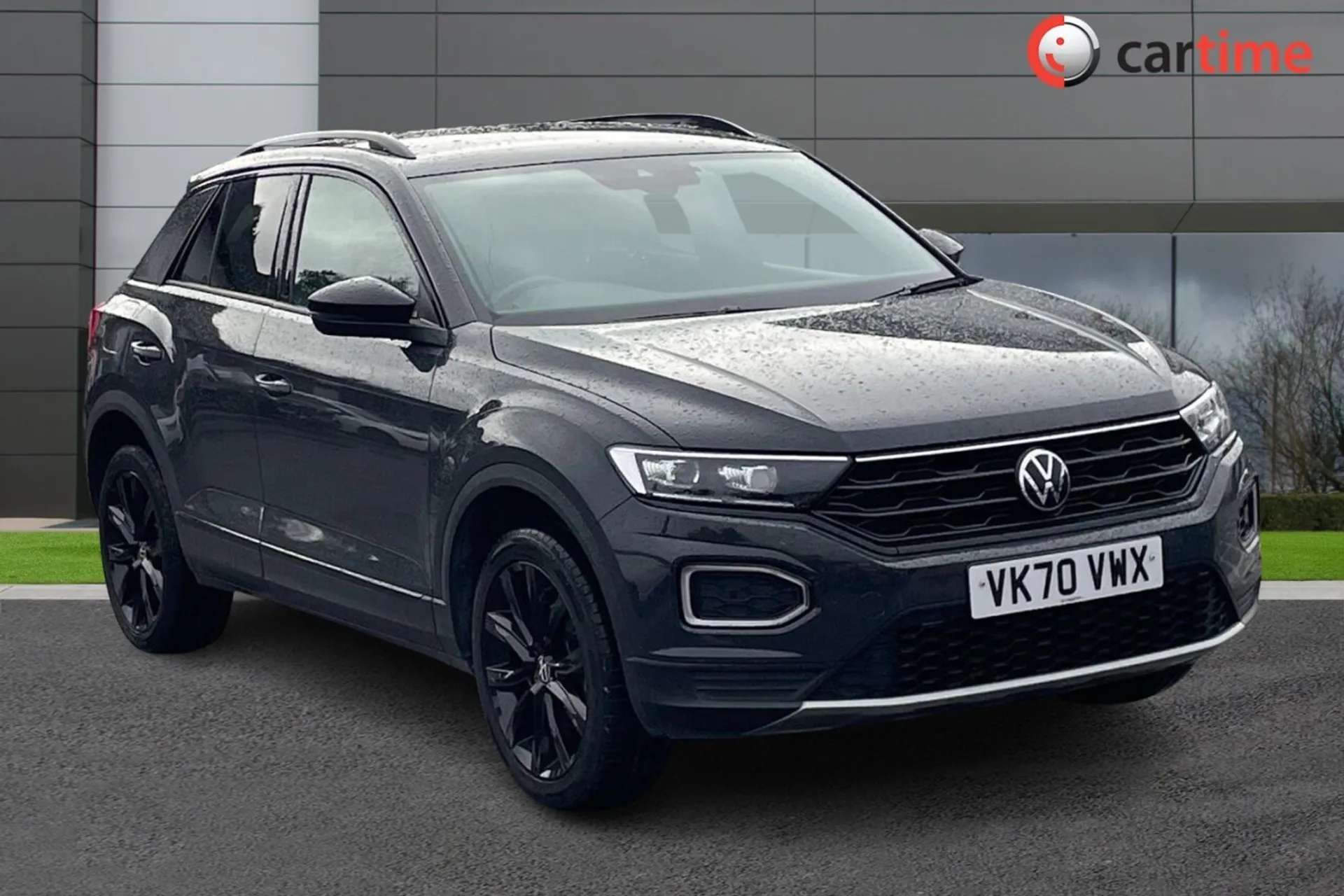 A 2020 VOLKSWAGEN T-ROC 1.5 BLACK EDITION TSI EVO DSG 5d 148 BHP Privacy Glass, Adaptive Cruise Control, Android Auto/Apple CarPlay, Parking Sensors, DAB Digital Radio Urano A 2020 VOLKSWAGEN T-ROC 1.5 BLACK EDITION TSI EVO DSG 5d 148 BHP Privacy Glass, Adaptive Cruise Control, Android Auto/Apple CarPlay, Parking Sensors, DAB Digital Radio Urano