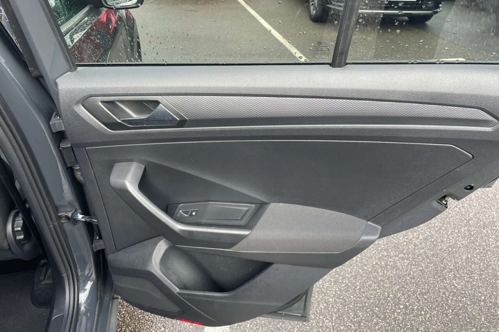 2020 VOLKSWAGEN T-ROC 2020 VOLKSWAGEN T-ROC