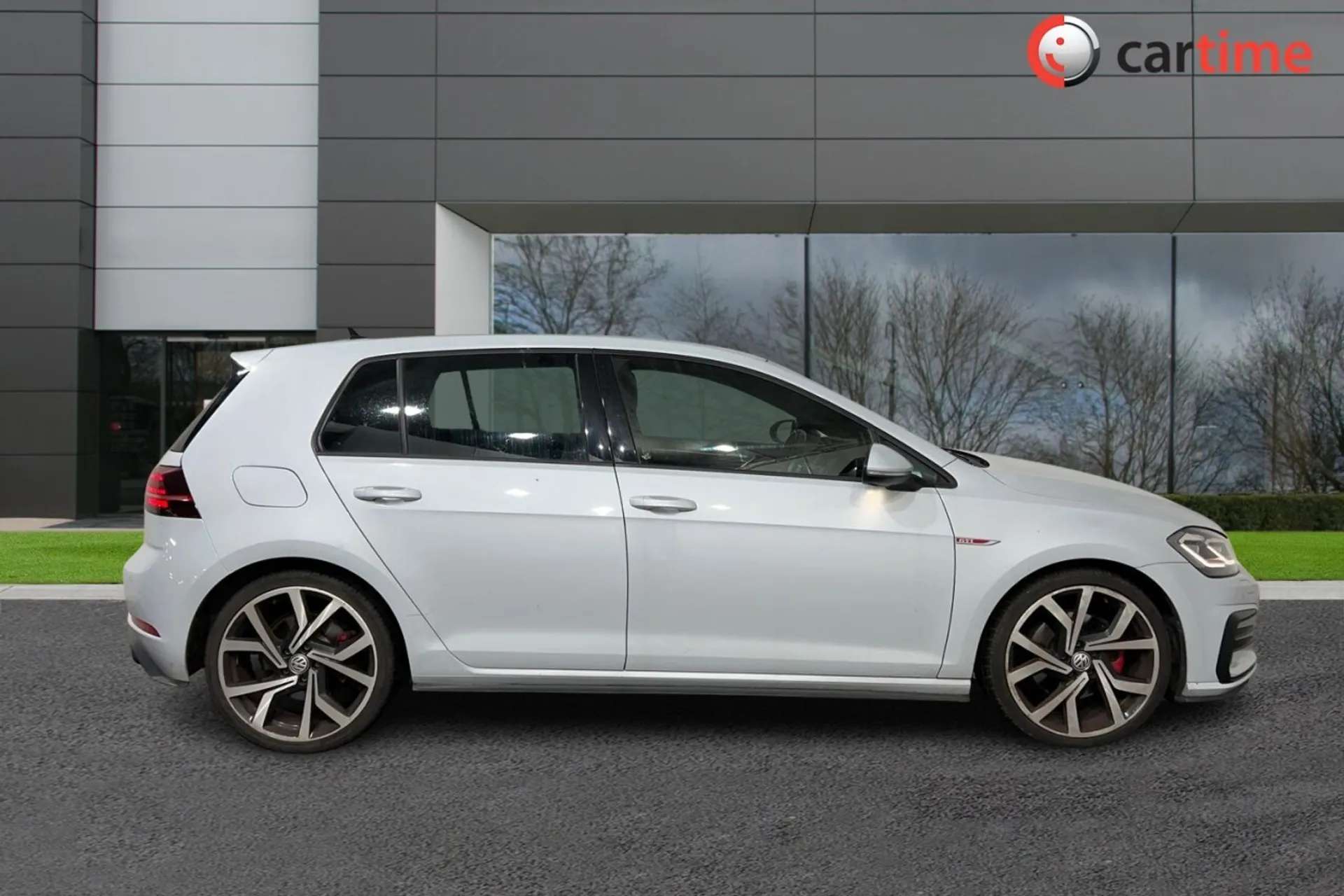 2018 VOLKSWAGEN GOLF 2018 VOLKSWAGEN GOLF
