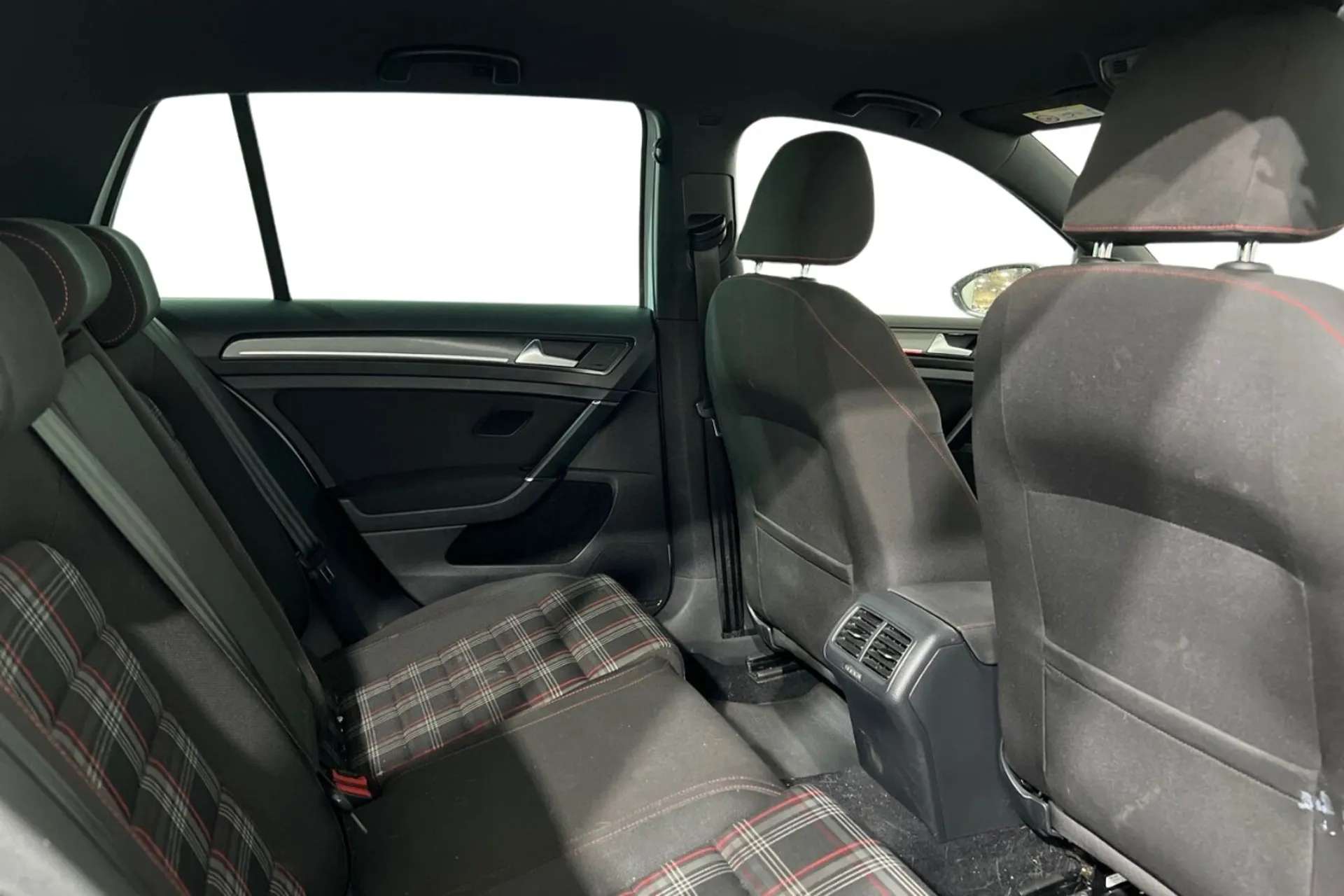 2018 VOLKSWAGEN GOLF 2018 VOLKSWAGEN GOLF