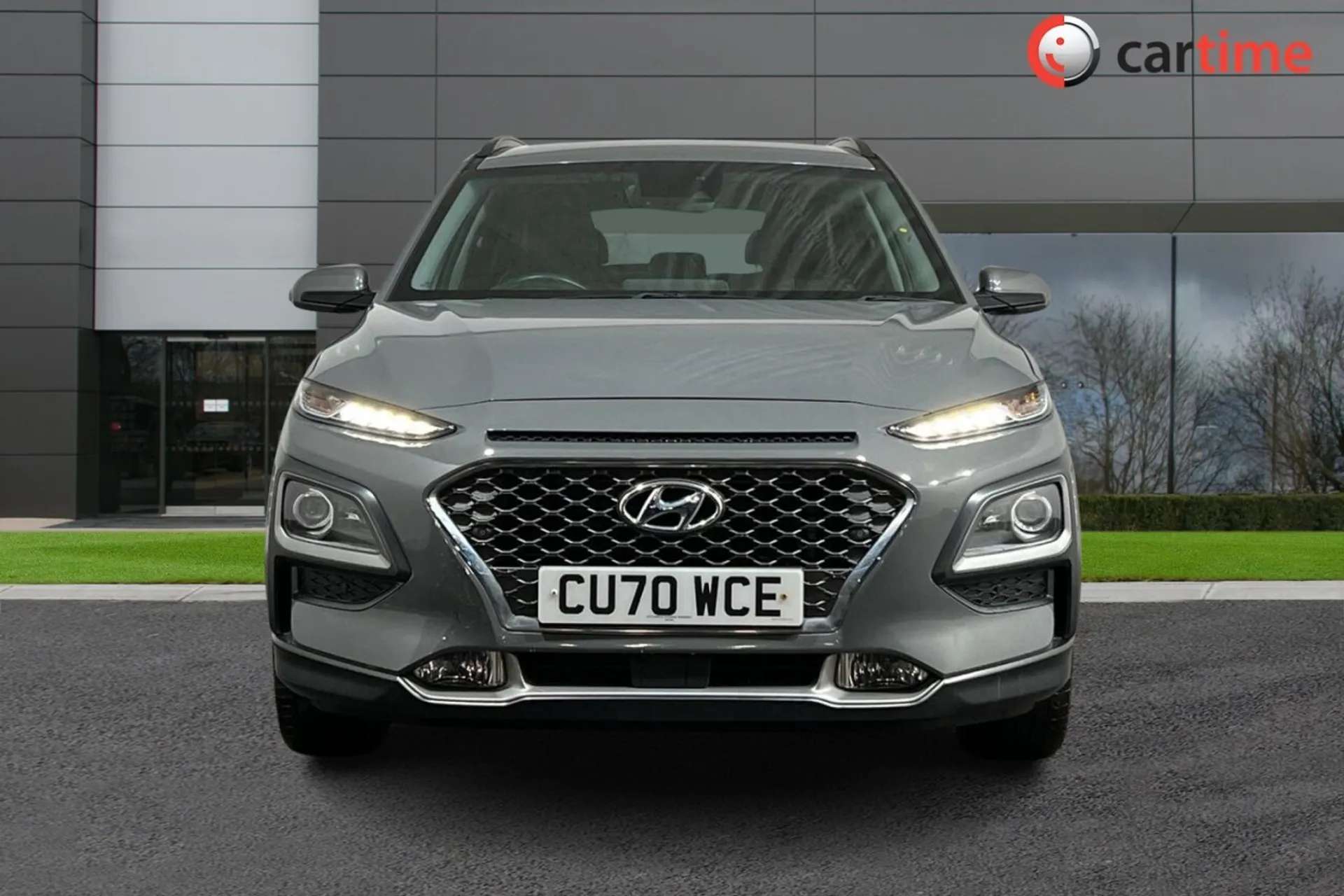 A 2020 HYUNDAI KONA 1.6 GDI PREMIUM SE 5d 140 BHP 8in Sat Nav, Reverse Camera / Sensors, Apple CarPlay / Android Auto, DAB / Bluetooth, Leather 18in Alloys, Galactic Grey A 2020 HYUNDAI KONA 1.6 GDI PREMIUM SE 5d 140 BHP 8in Sat Nav, Reverse Camera / Sensors, Apple CarPlay / Android Auto, DAB / Bluetooth, Leather 18in Alloys, Galactic Grey