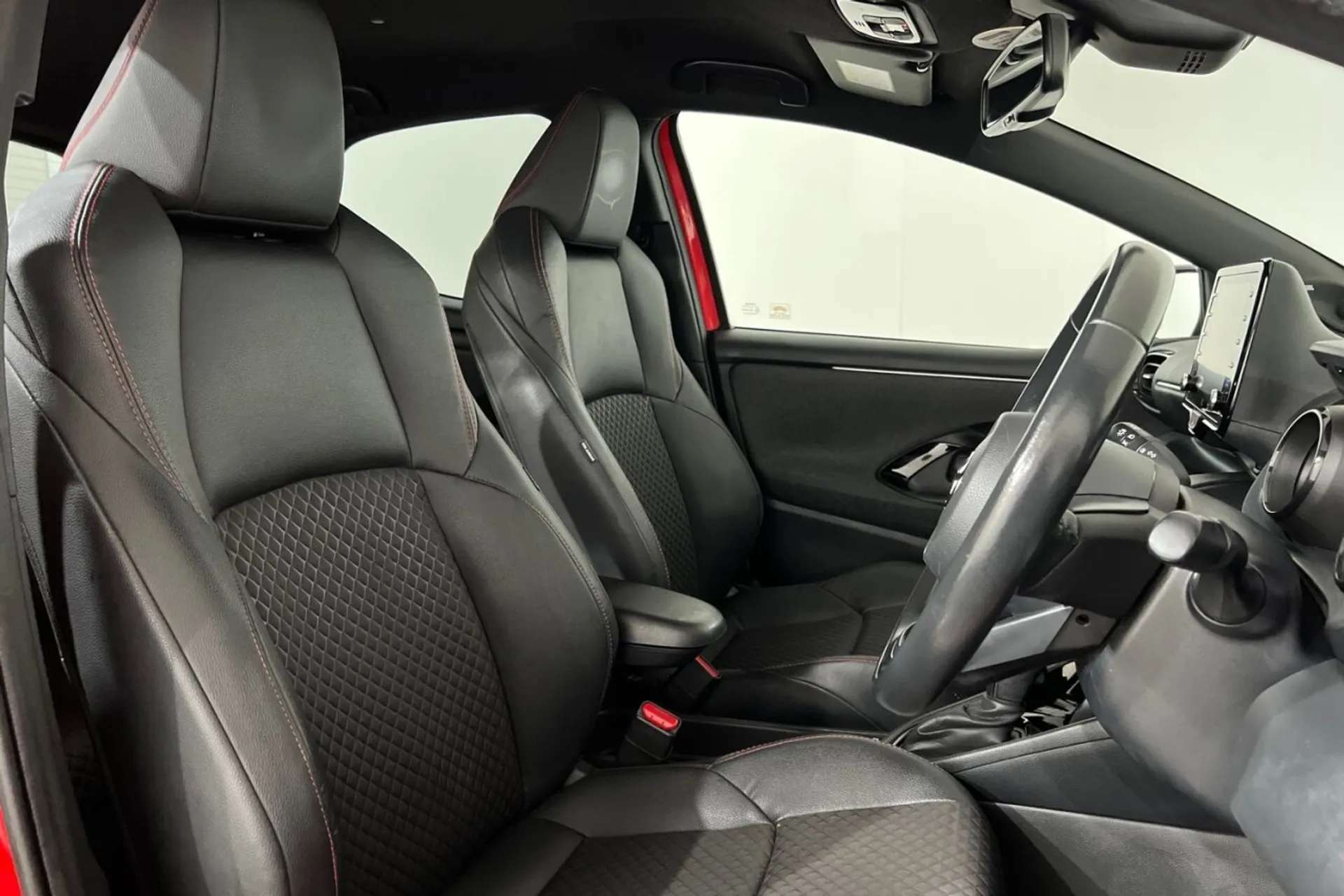 2021 TOYOTA YARIS 2021 TOYOTA YARIS