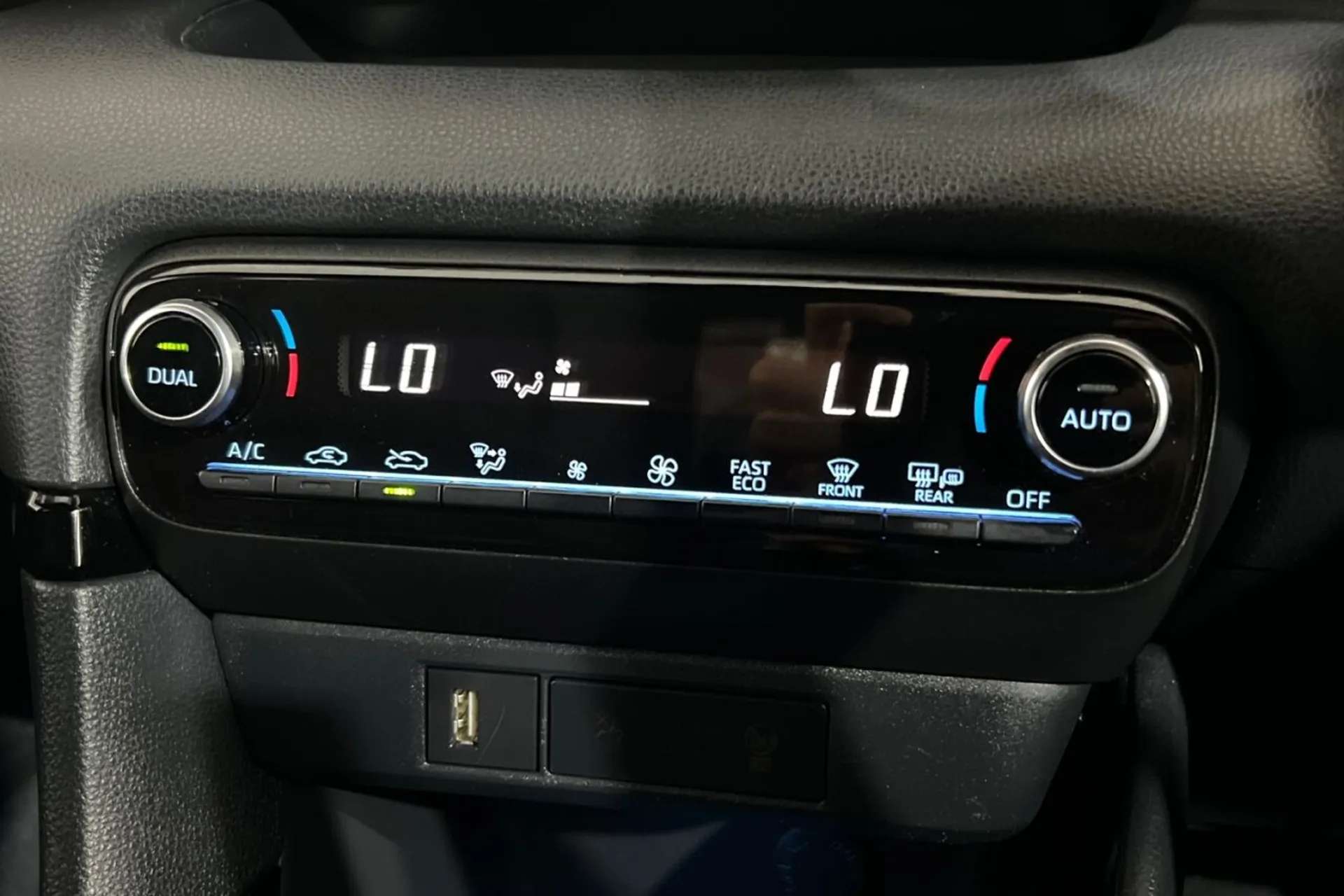 2021 TOYOTA YARIS 2021 TOYOTA YARIS