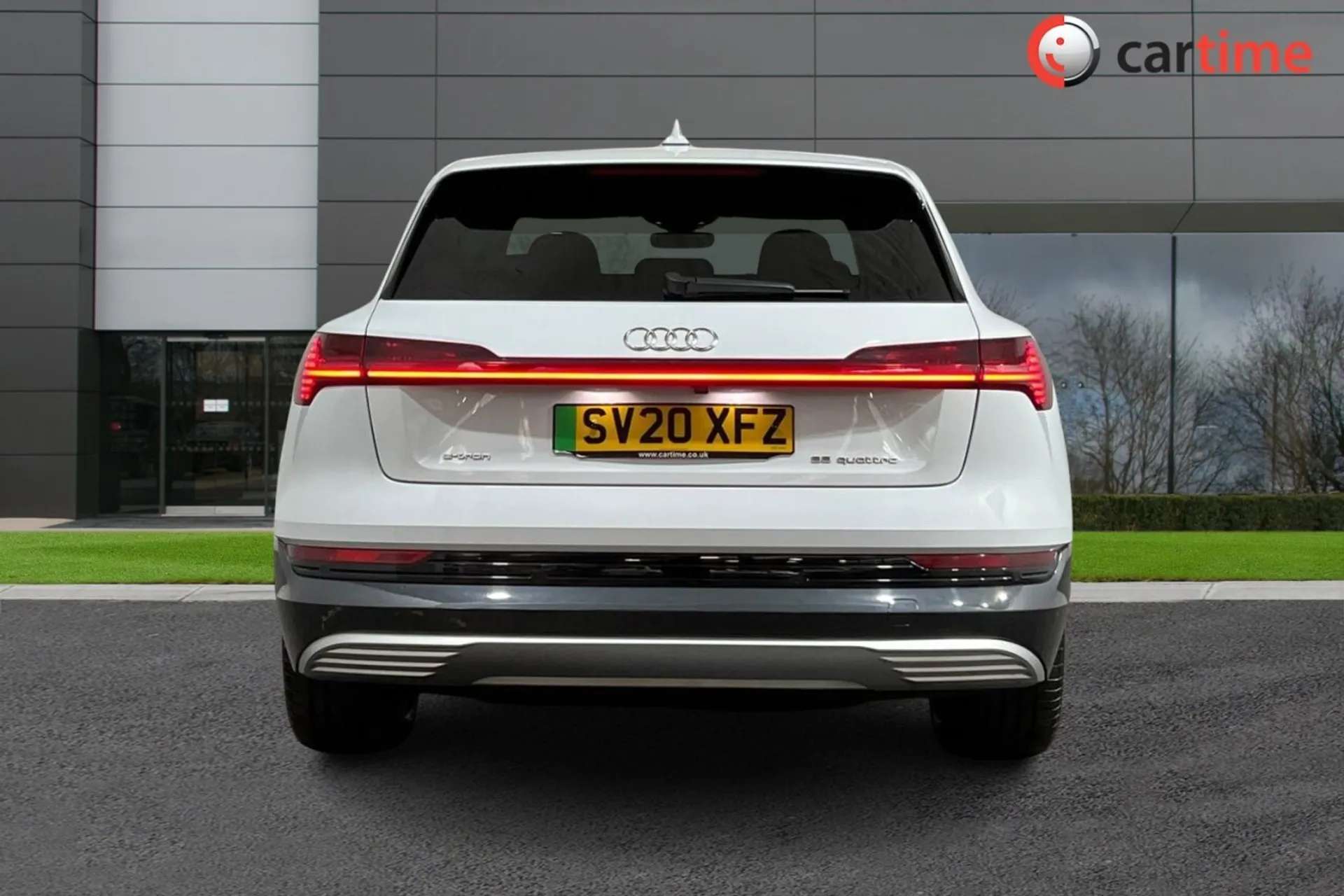 0 AUDI E-TRON 0 AUDI E-TRON