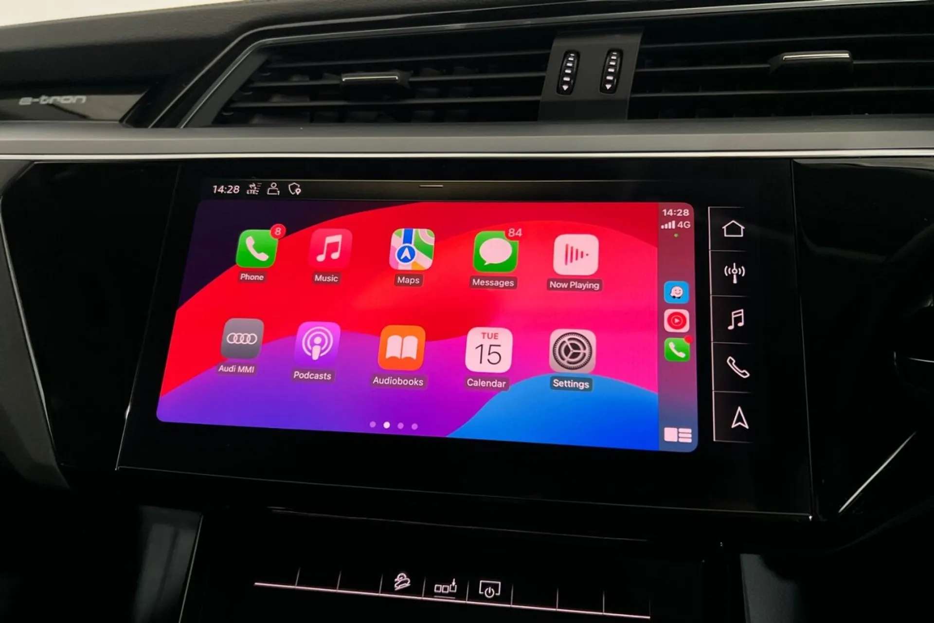 0 AUDI E-TRON 0 AUDI E-TRON