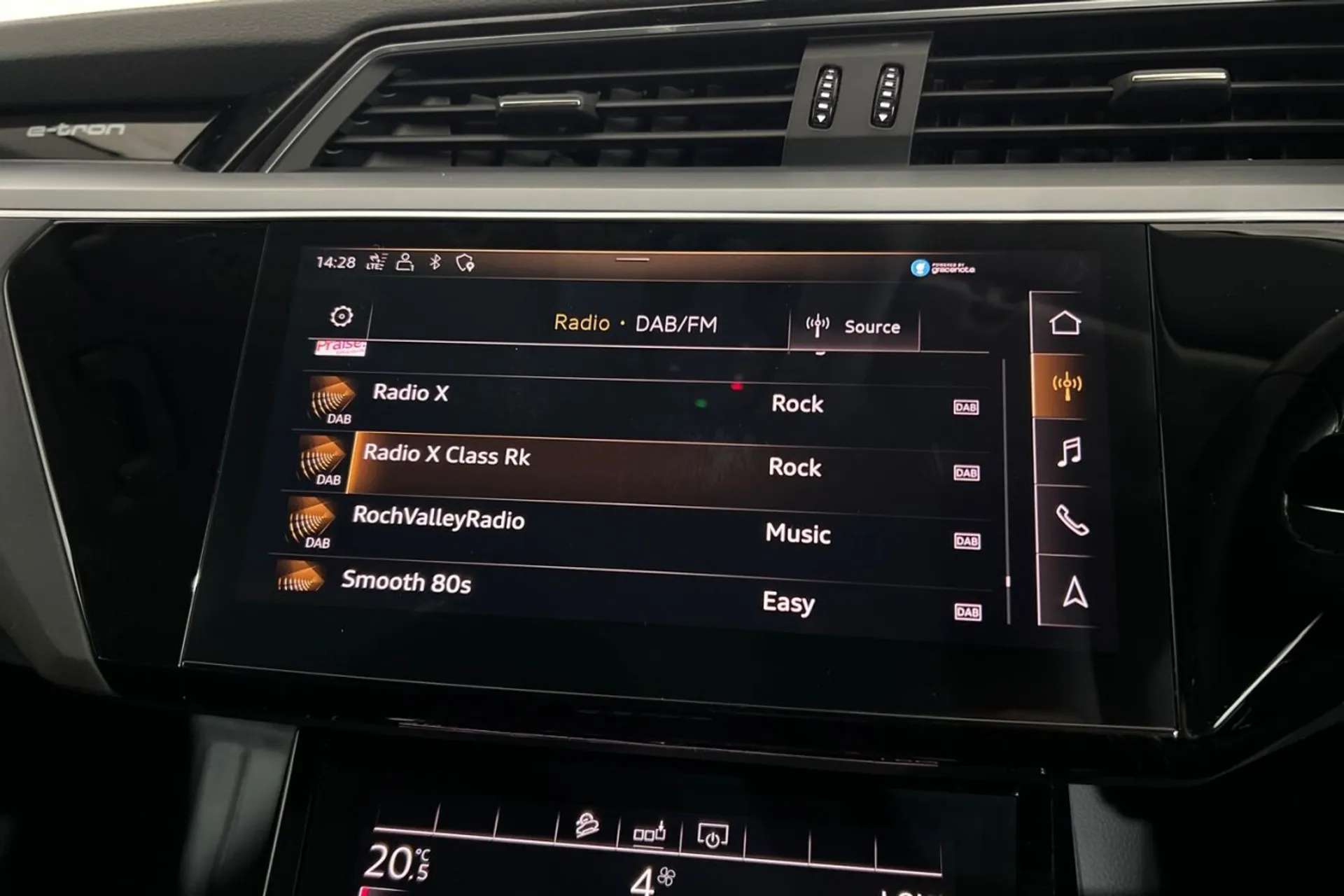 0 AUDI E-TRON 0 AUDI E-TRON