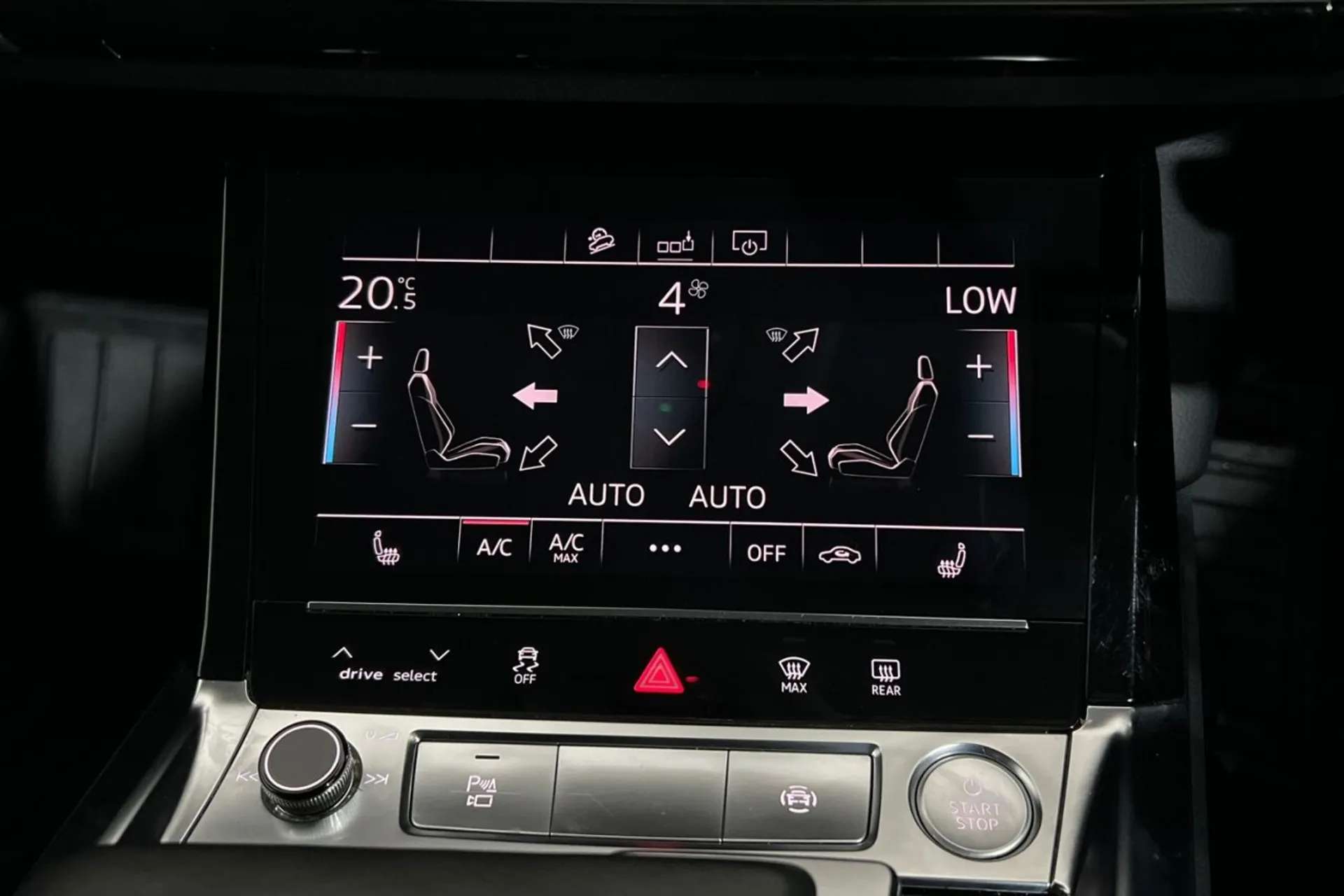 0 AUDI E-TRON 0 AUDI E-TRON