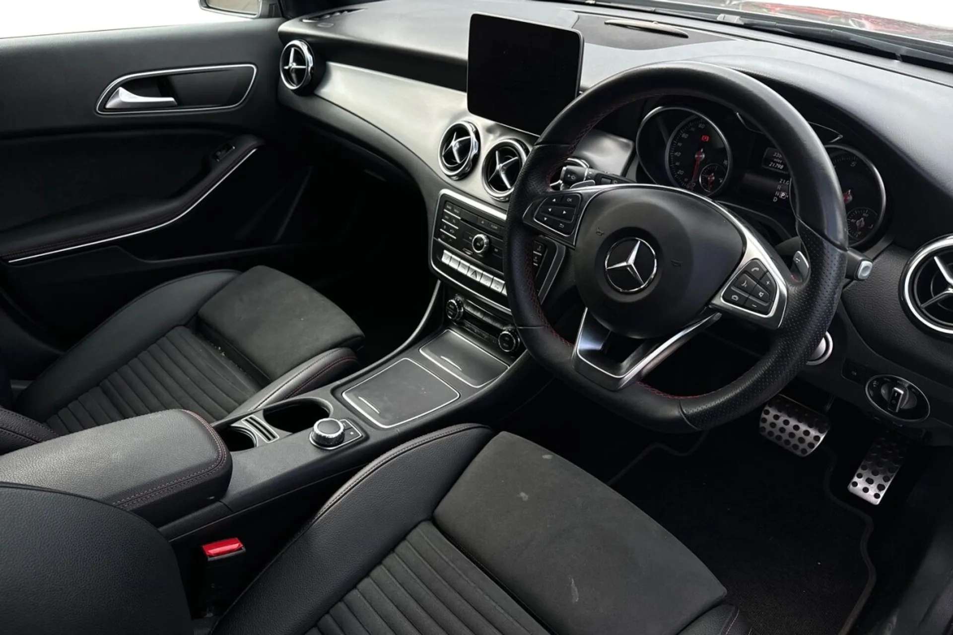 2019 MERCEDES-BENZ GLA CLASS 2019 MERCEDES-BENZ GLA CLASS