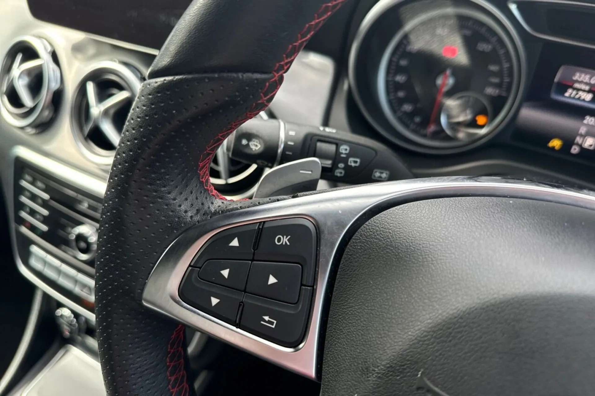 2019 MERCEDES-BENZ GLA CLASS 2019 MERCEDES-BENZ GLA CLASS