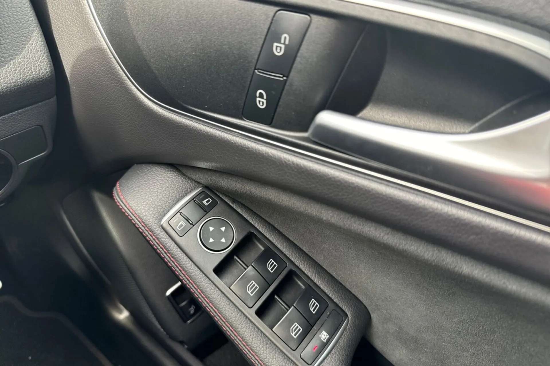 2019 MERCEDES-BENZ GLA CLASS 2019 MERCEDES-BENZ GLA CLASS