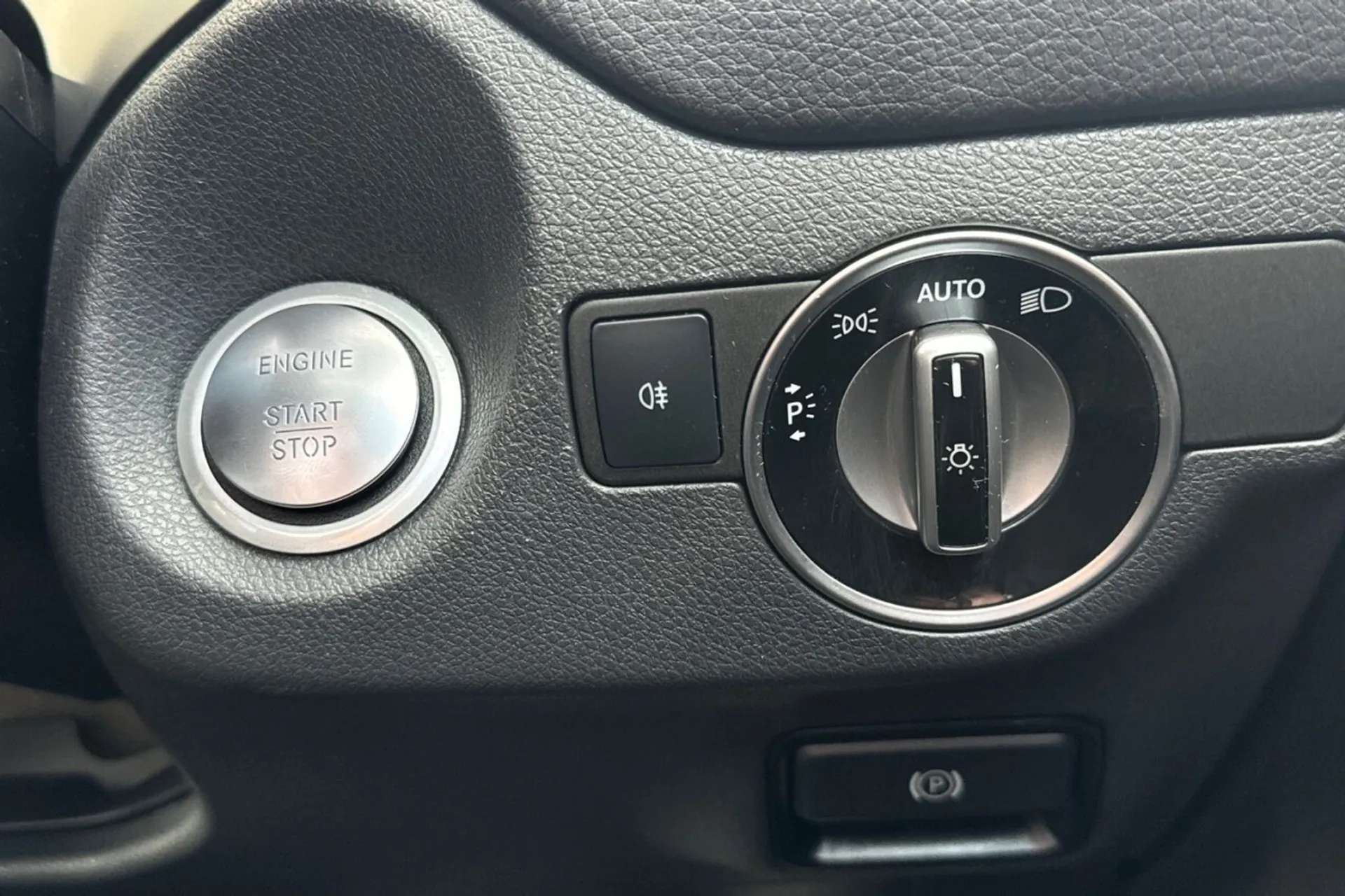 2019 MERCEDES-BENZ GLA CLASS 2019 MERCEDES-BENZ GLA CLASS