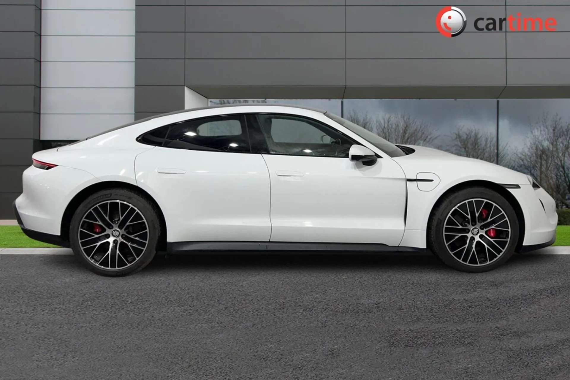 2021 PORSCHE TAYCAN 2021 PORSCHE TAYCAN