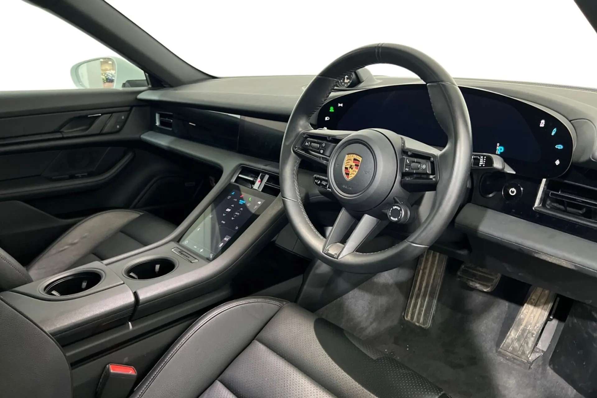 2021 PORSCHE TAYCAN 2021 PORSCHE TAYCAN