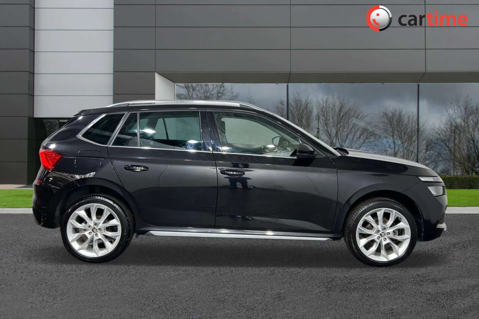 A 2020 SKODA KAMIQ 1.5 SE L TSI DSG 5d 148 BHP DAB Radio, Cruise Control, Digital Instruments, Rear Park Sensors, Amundsen Touchscreen Black Magic, 18-Inch Alloy Wheels A 2020 SKODA KAMIQ 1.5 SE L TSI DSG 5d 148 BHP DAB Radio, Cruise Control, Digital Instruments, Rear Park Sensors, Amundsen Touchscreen Black Magic, 18-Inch Alloy Wheels