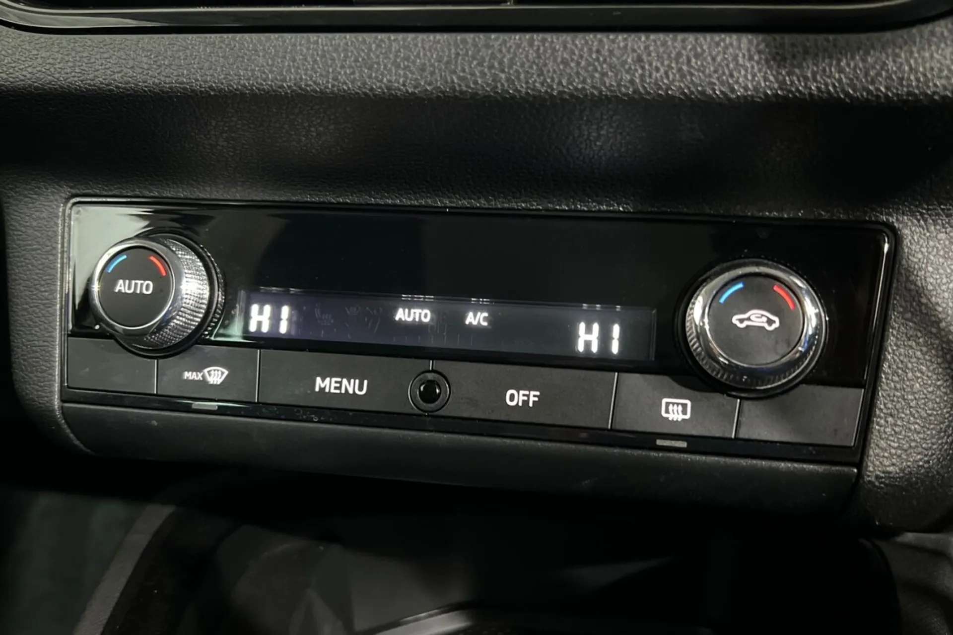 2020 SKODA KAMIQ 2020 SKODA KAMIQ