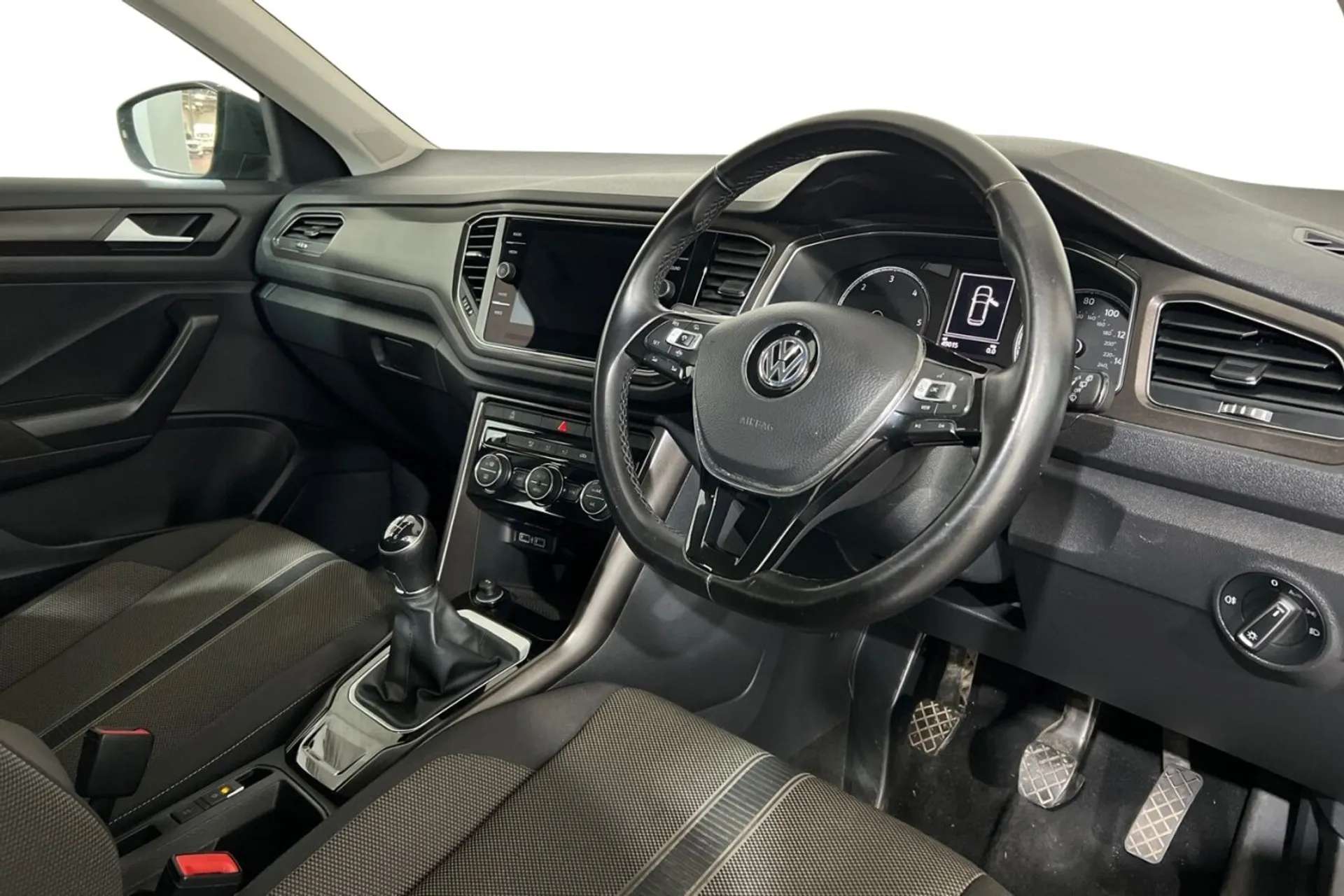 2019 VOLKSWAGEN T-ROC 2019 VOLKSWAGEN T-ROC