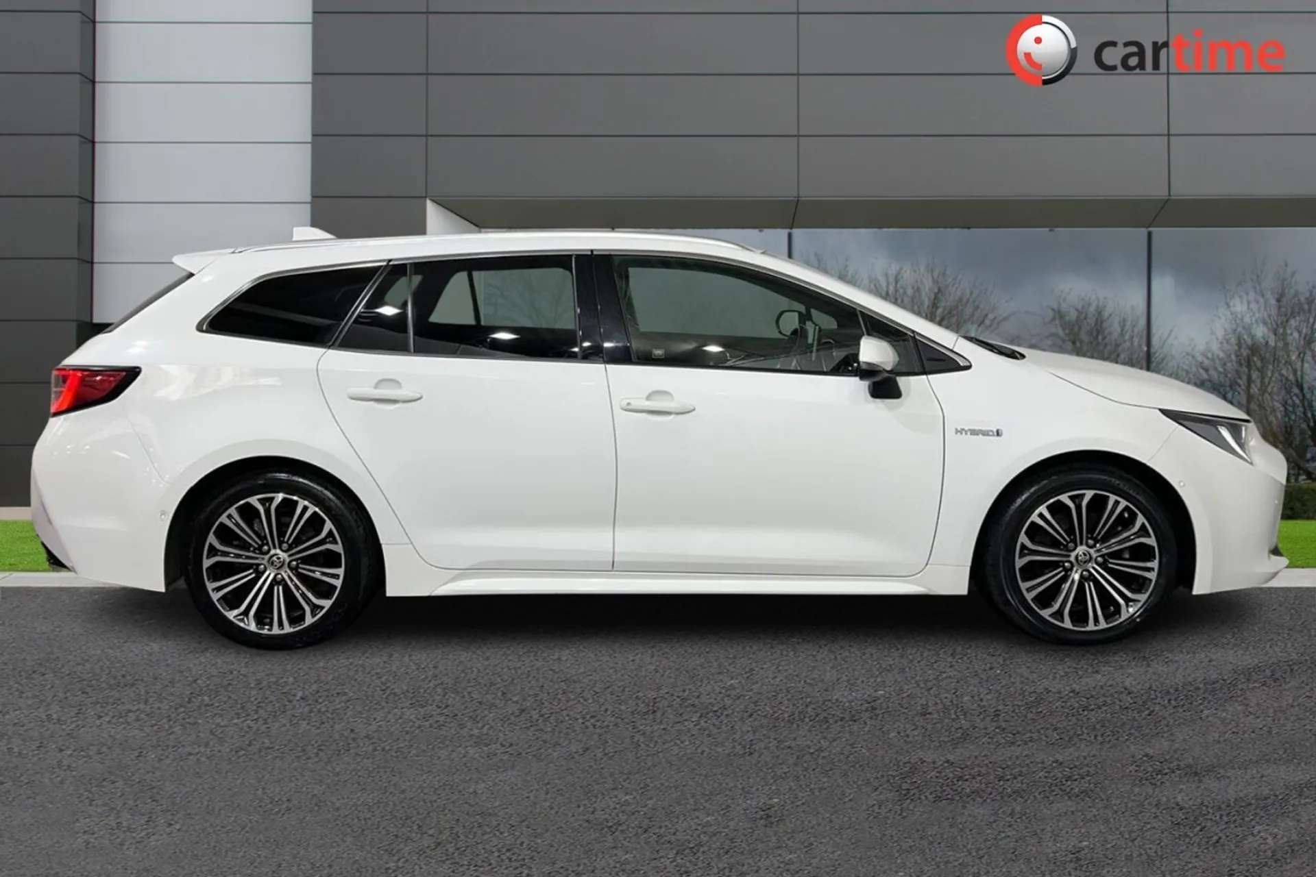 A 2020 TOYOTA COROLLA 2.0 EXCEL 5d 181 BHP Adaptive Cruise Control, Parking Sensors, Heated Seats, Reverse Camera, Satellite Navigation Pure White, 18-Inch Alloy Wheels A 2020 TOYOTA COROLLA 2.0 EXCEL 5d 181 BHP Adaptive Cruise Control, Parking Sensors, Heated Seats, Reverse Camera, Satellite Navigation Pure White, 18-Inch Alloy Wheels