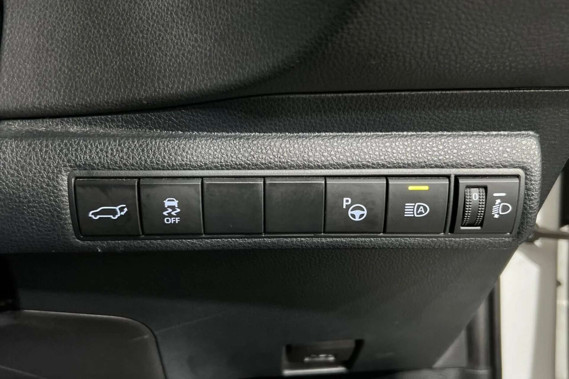 2020 TOYOTA COROLLA 2020 TOYOTA COROLLA