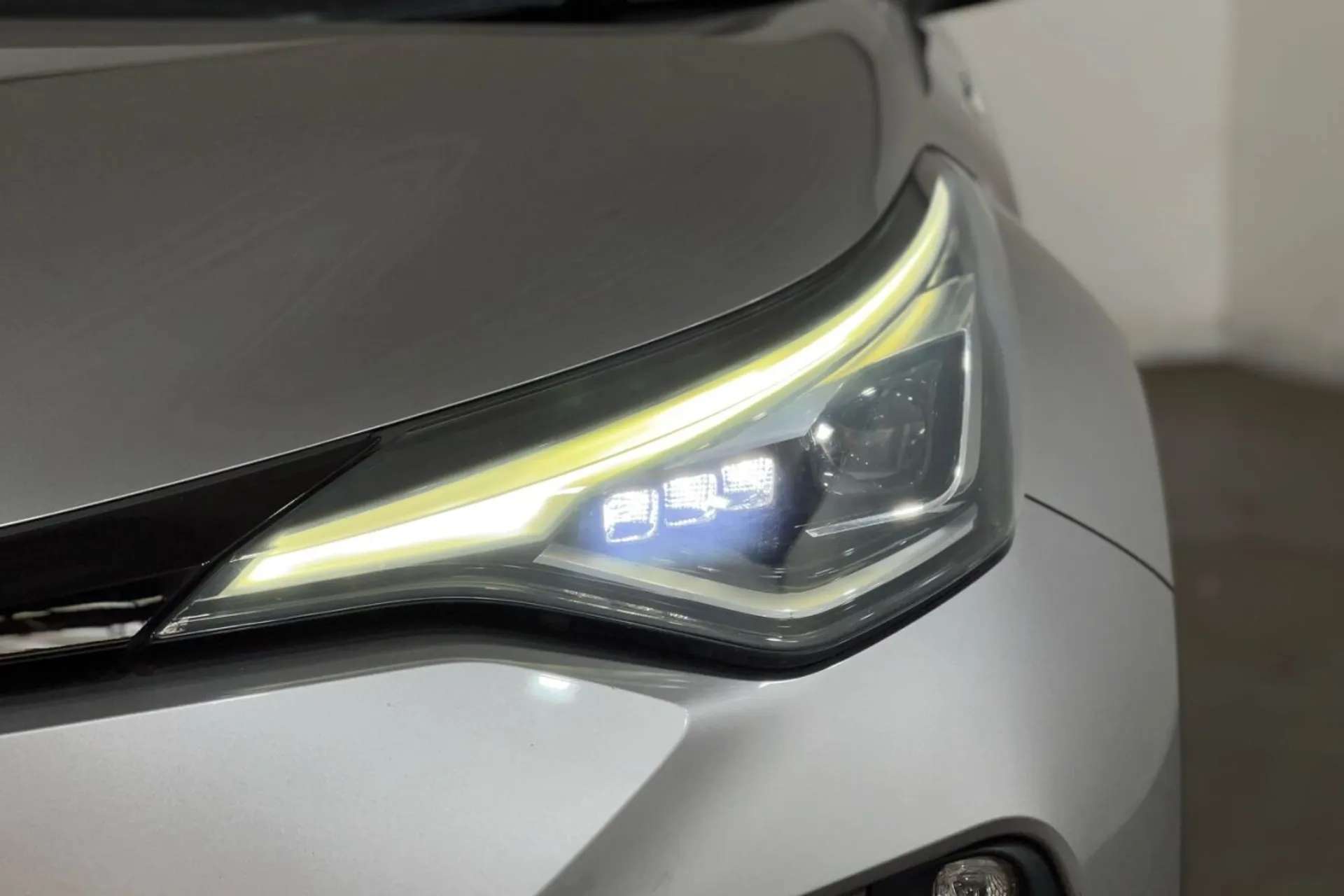 2020 TOYOTA CHR 2020 TOYOTA CHR