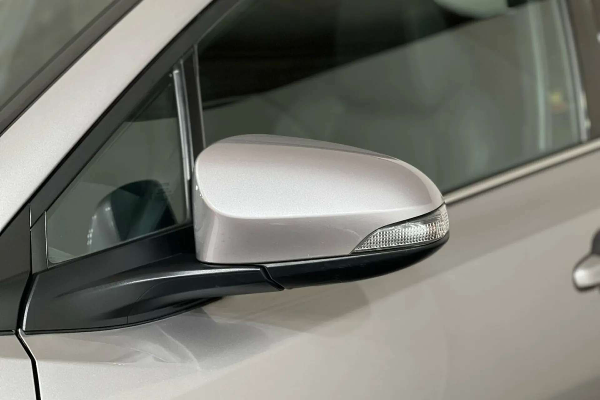 2020 TOYOTA CHR 2020 TOYOTA CHR