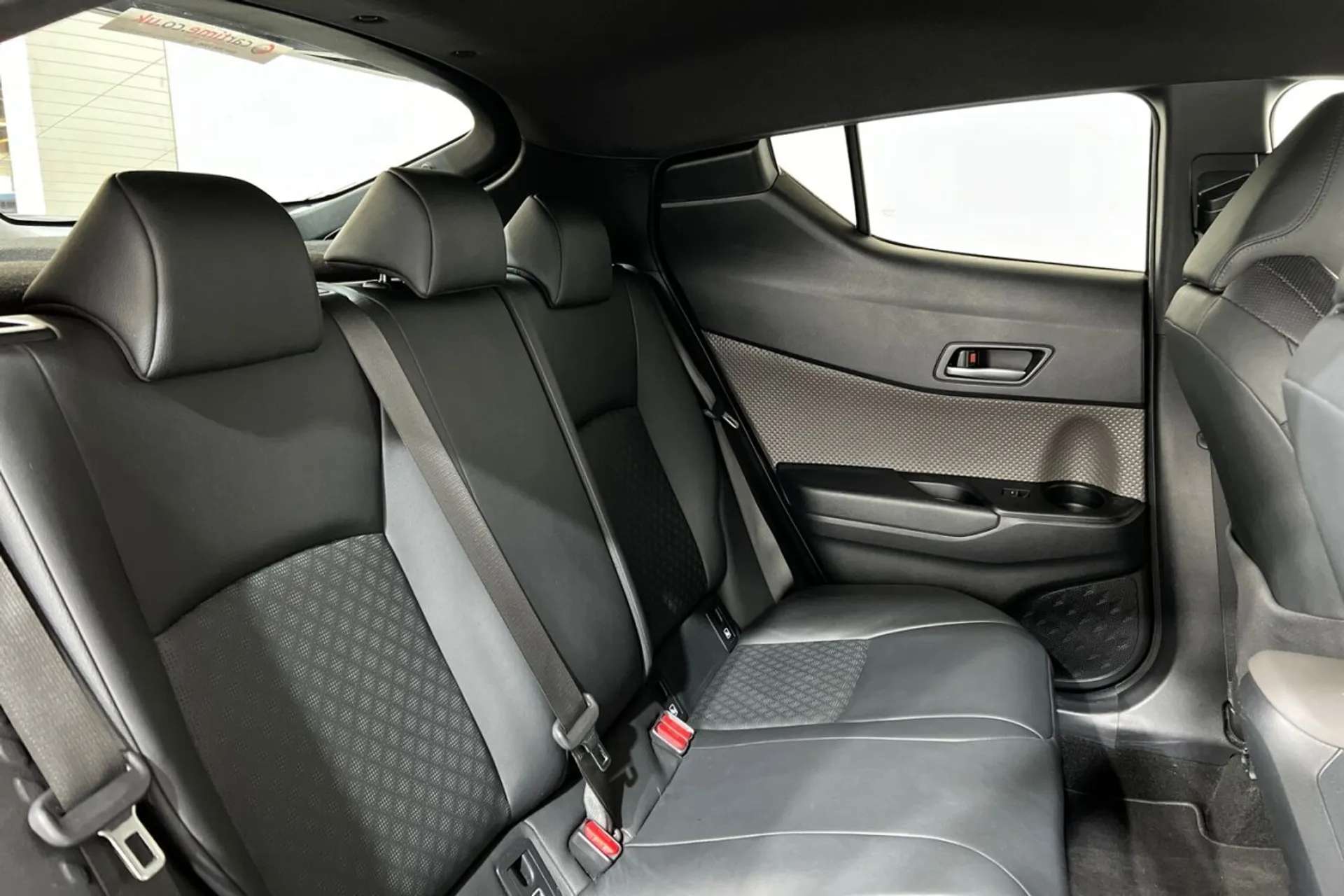 2020 TOYOTA CHR 2020 TOYOTA CHR