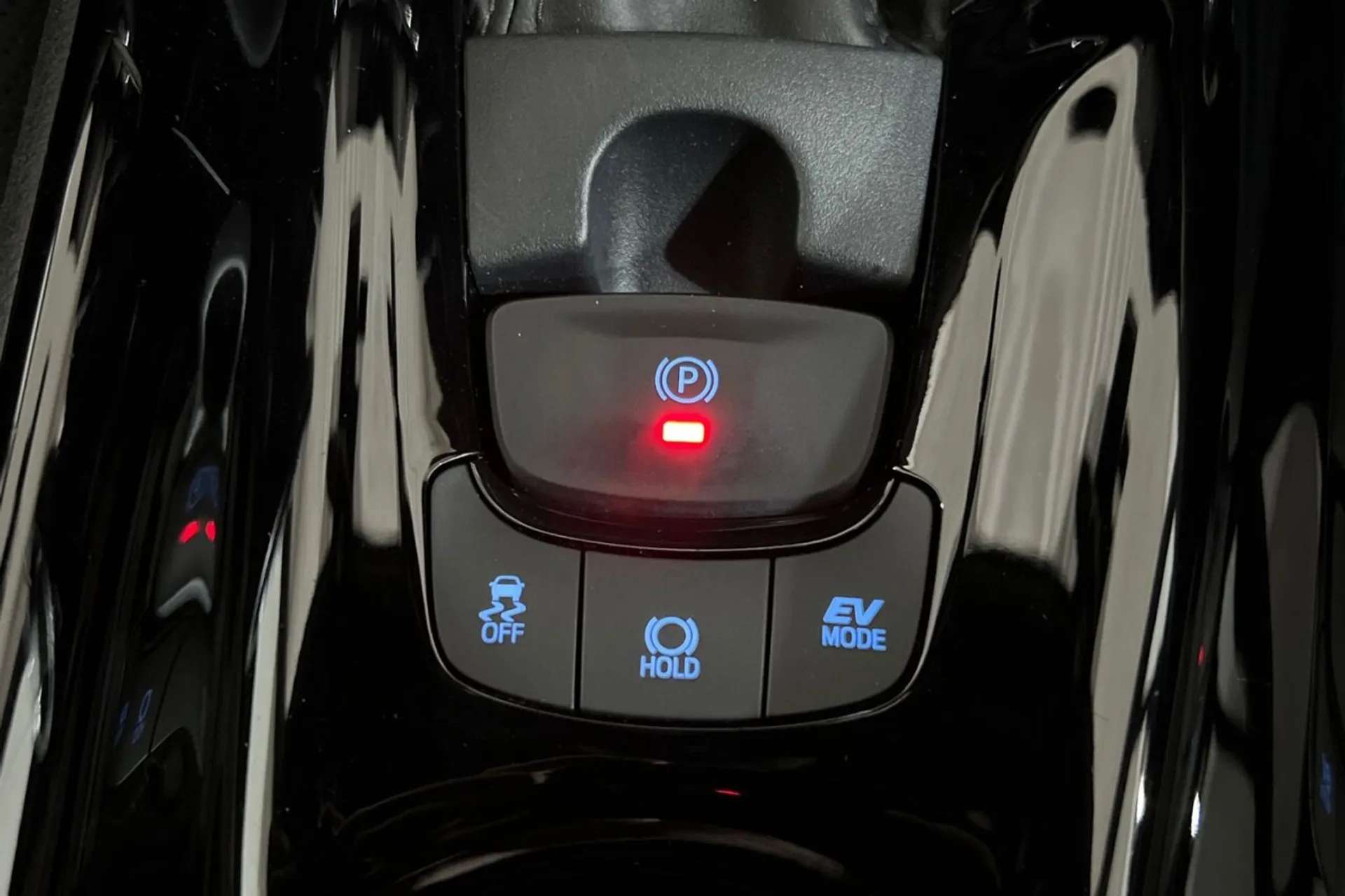 2020 TOYOTA CHR 2020 TOYOTA CHR