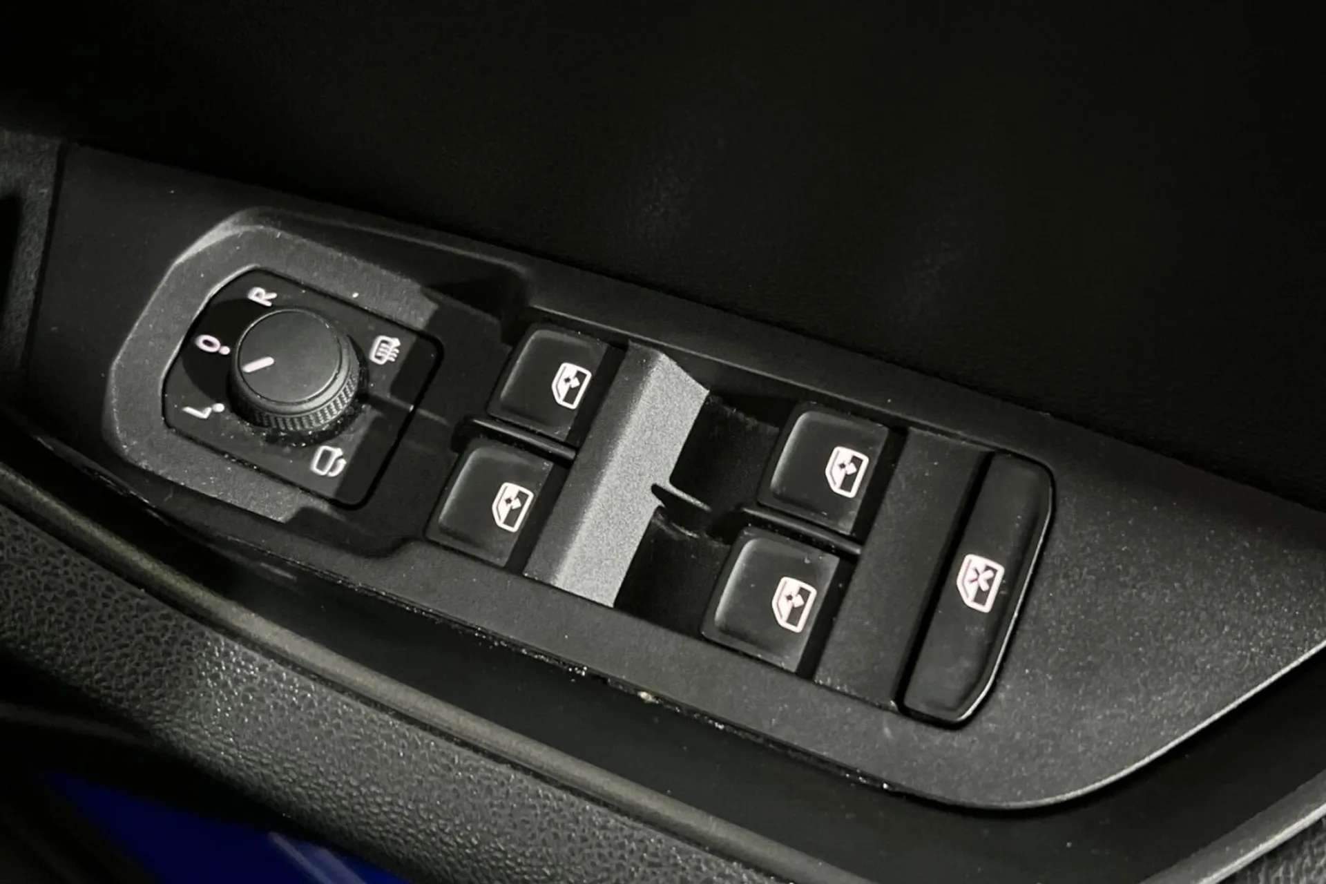 2020 SKODA KAROQ 2020 SKODA KAROQ