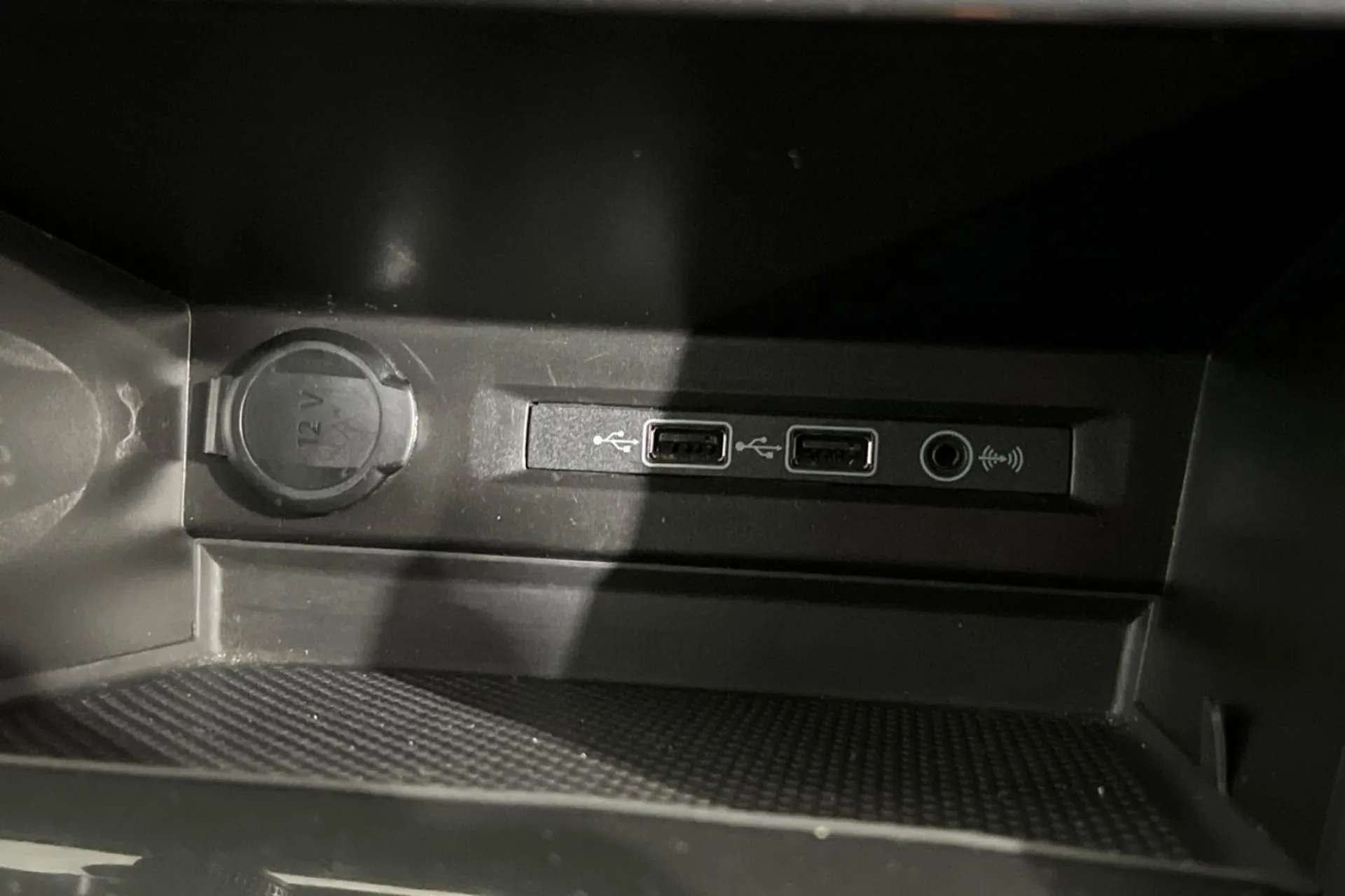 2020 VOLKSWAGEN TIGUAN 2020 VOLKSWAGEN TIGUAN