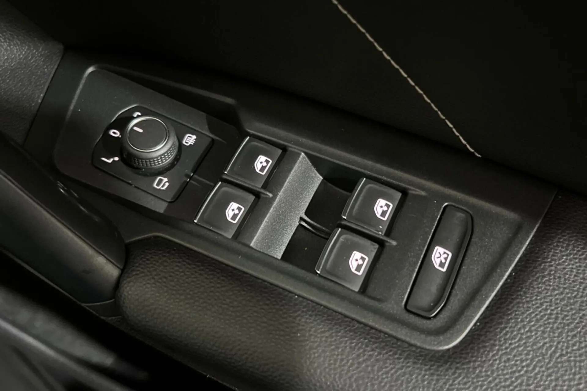 2020 VOLKSWAGEN TIGUAN 2020 VOLKSWAGEN TIGUAN