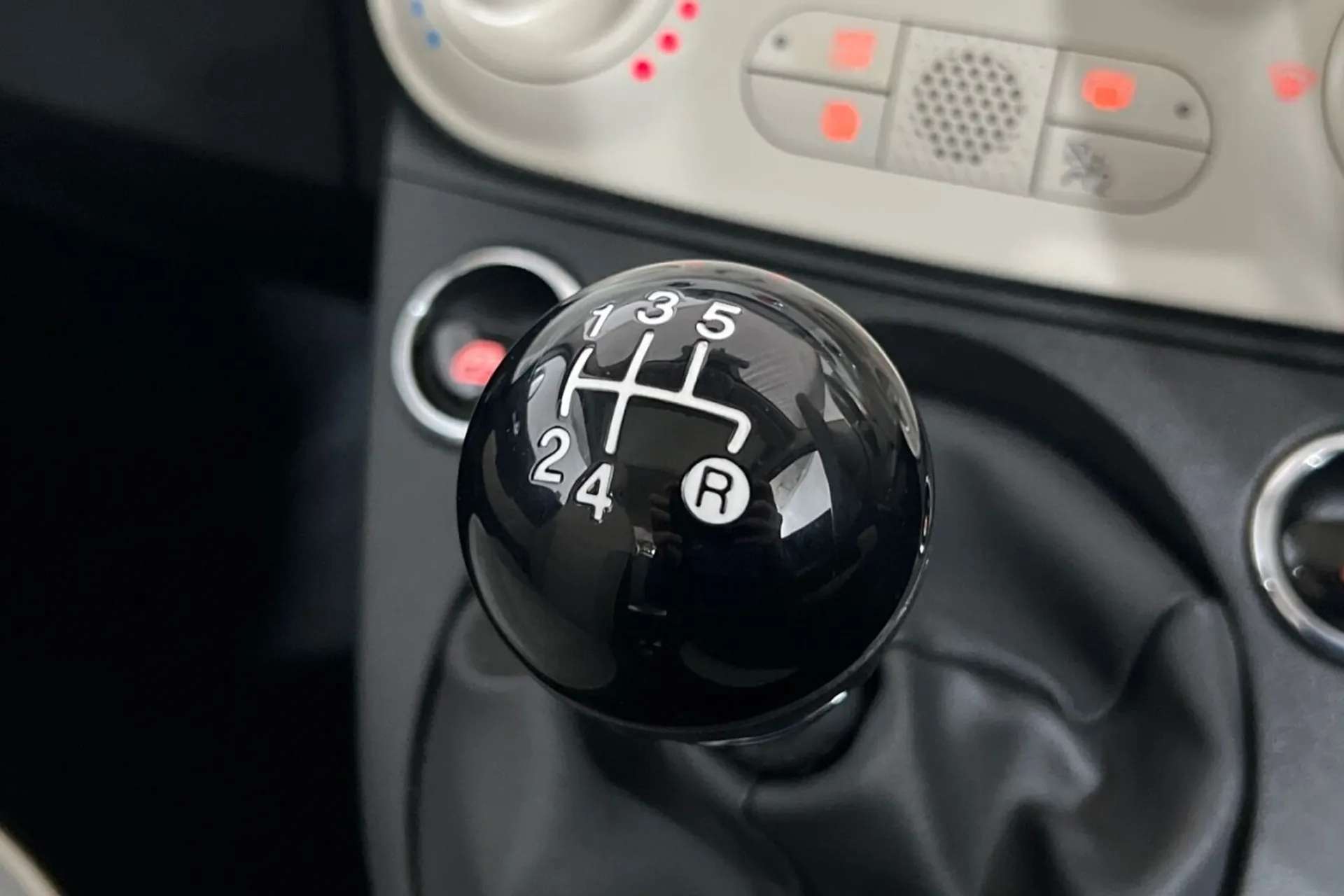 2019 FIAT 500 2019 FIAT 500