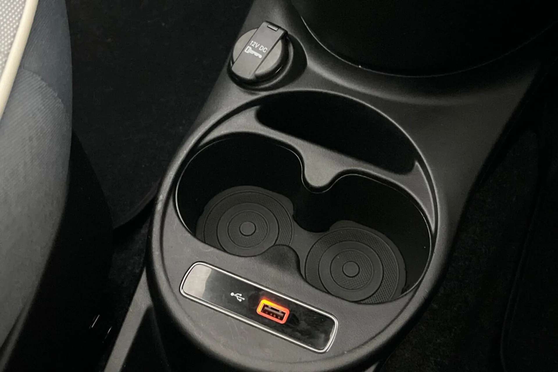 2019 FIAT 500 2019 FIAT 500