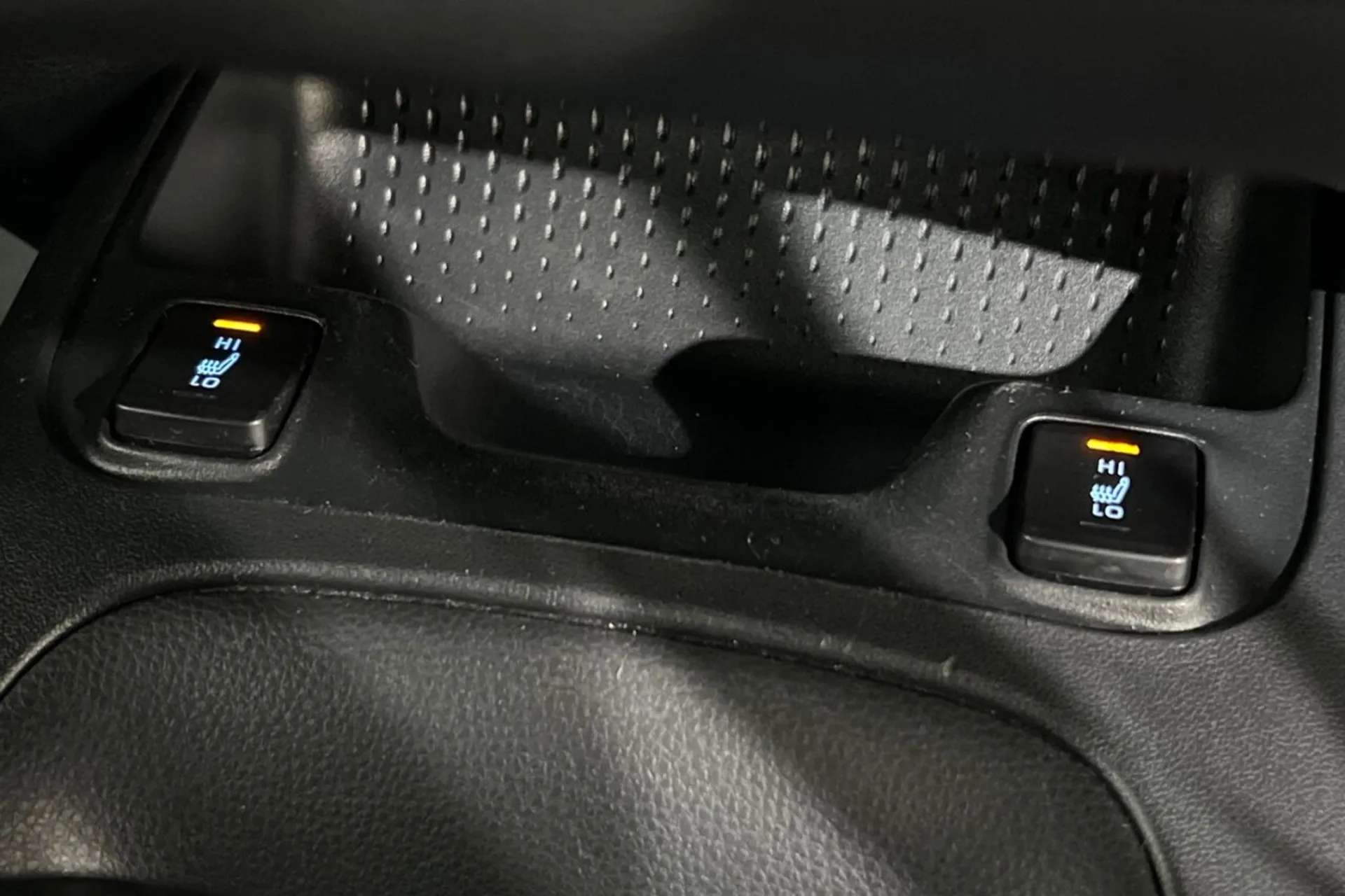 2021 TOYOTA COROLLA 2021 TOYOTA COROLLA