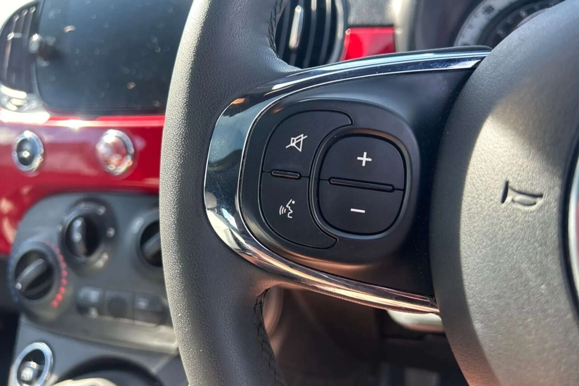 2022 FIAT 500 2022 FIAT 500