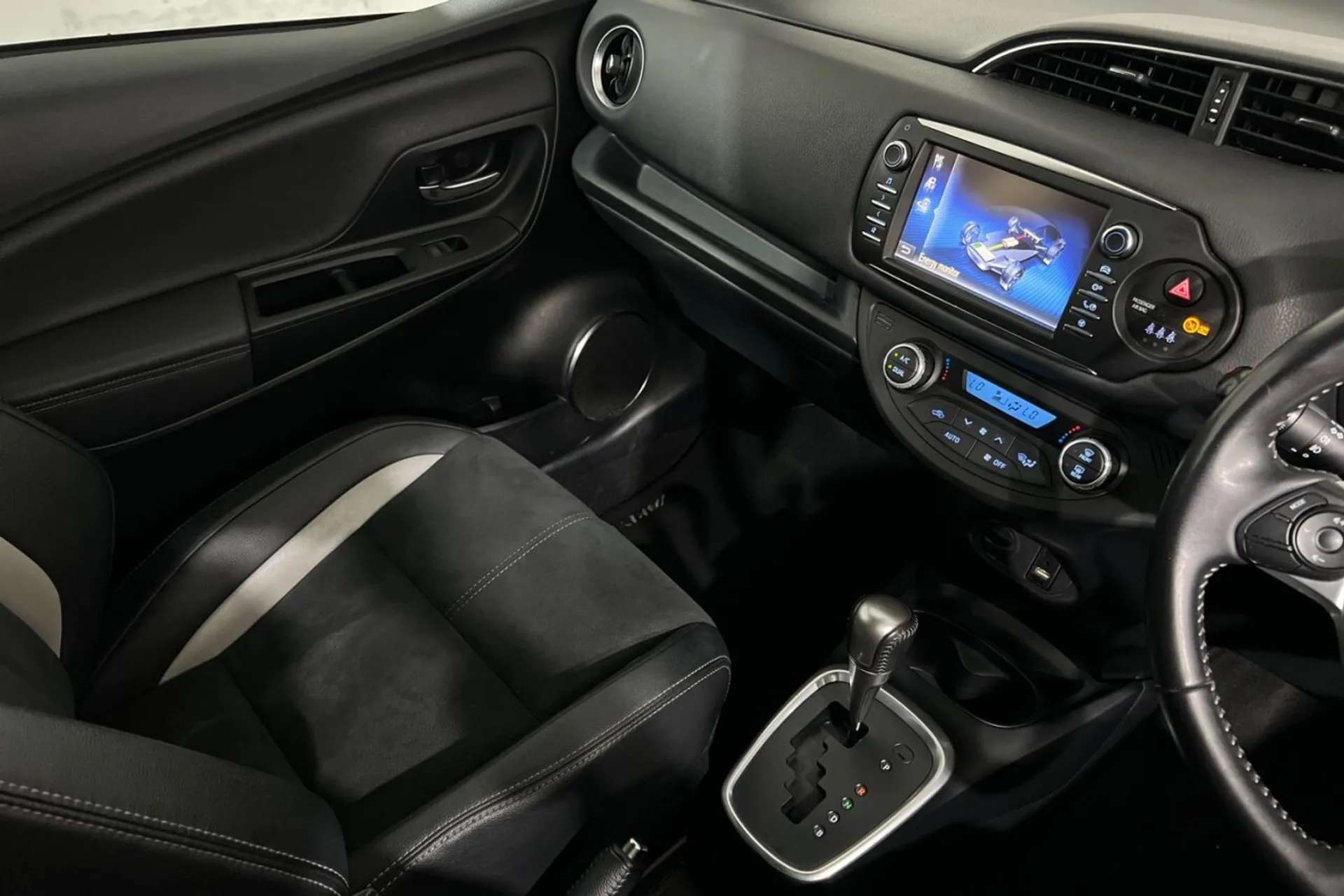 2020 TOYOTA YARIS 2020 TOYOTA YARIS