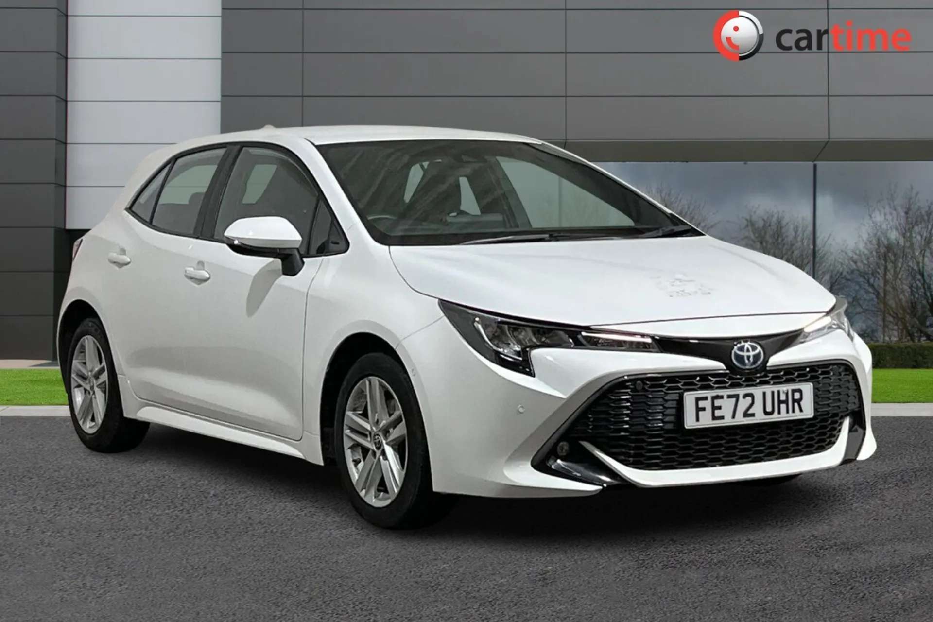 A 2022 TOYOTA COROLLA 1.8 ICON TECH 5d 121 BHP Heated Seats, 8-Inch Touchscreen, LED Headlights, DAB Radio/Bluetooth, Dual Climate Pure White, 16-Inch Alloy Wheels A 2022 TOYOTA COROLLA 1.8 ICON TECH 5d 121 BHP Heated Seats, 8-Inch Touchscreen, LED Headlights, DAB Radio/Bluetooth, Dual Climate Pure White, 16-Inch Alloy Wheels